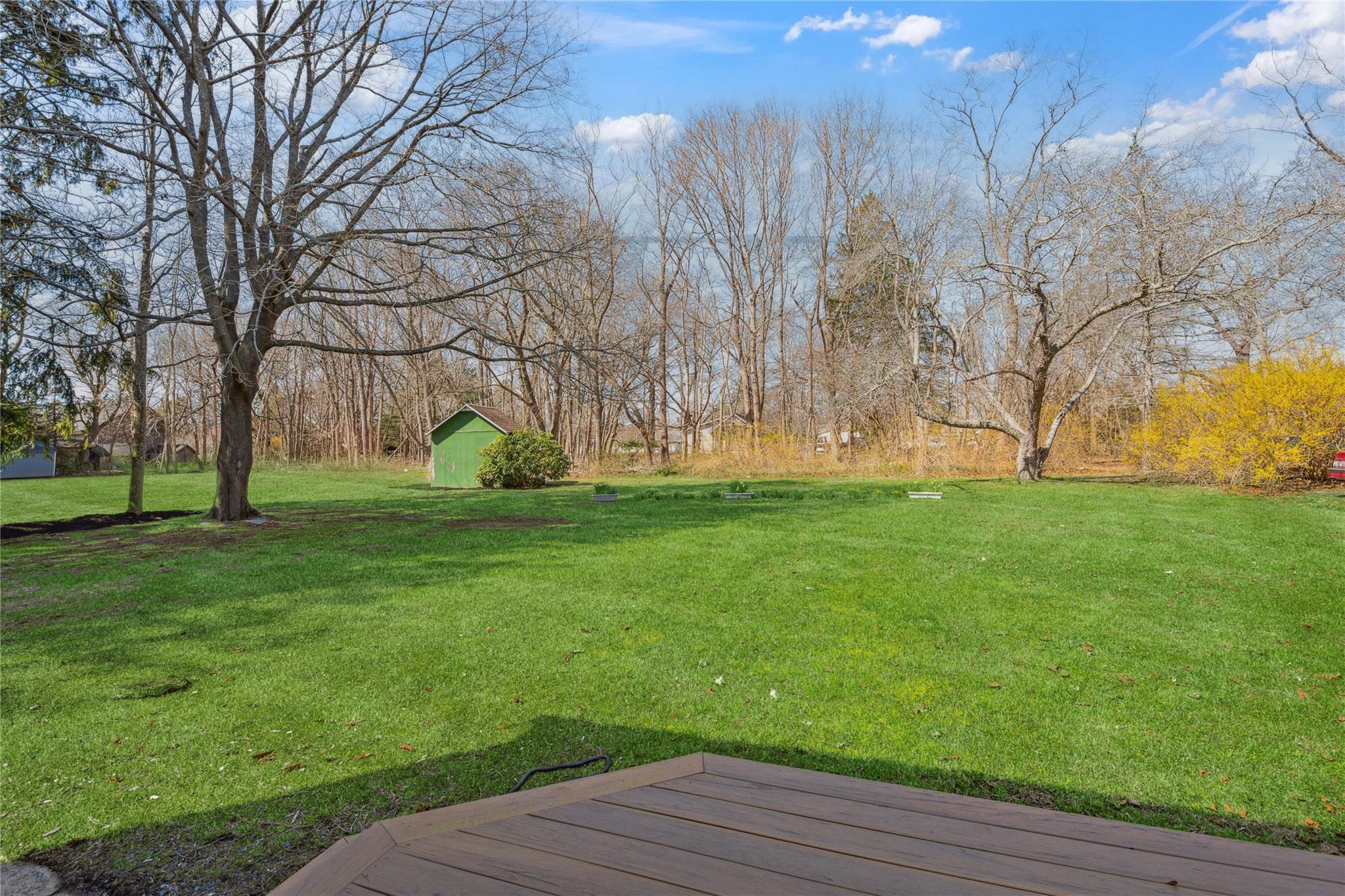 Single Family Main Bayview  Suffolk County, NY 11971, MLS-845954-25
