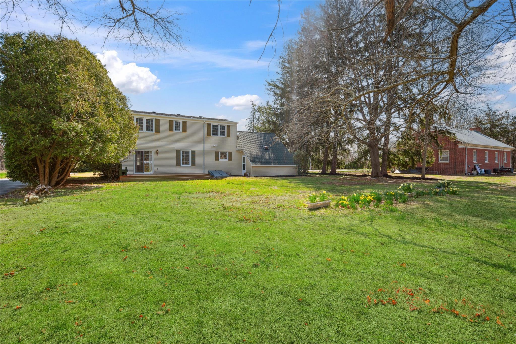 Single Family Main Bayview  Suffolk County, NY 11971, MLS-845954-6