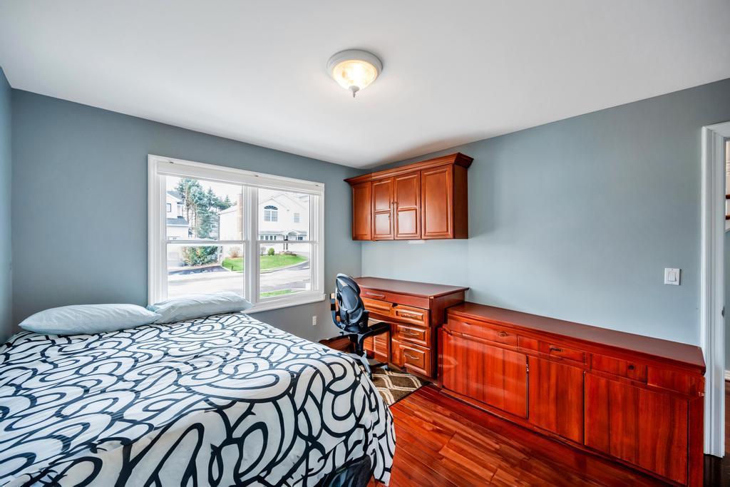 Single Family Garden  Nassau County, NY 11791, MLS-845964-12