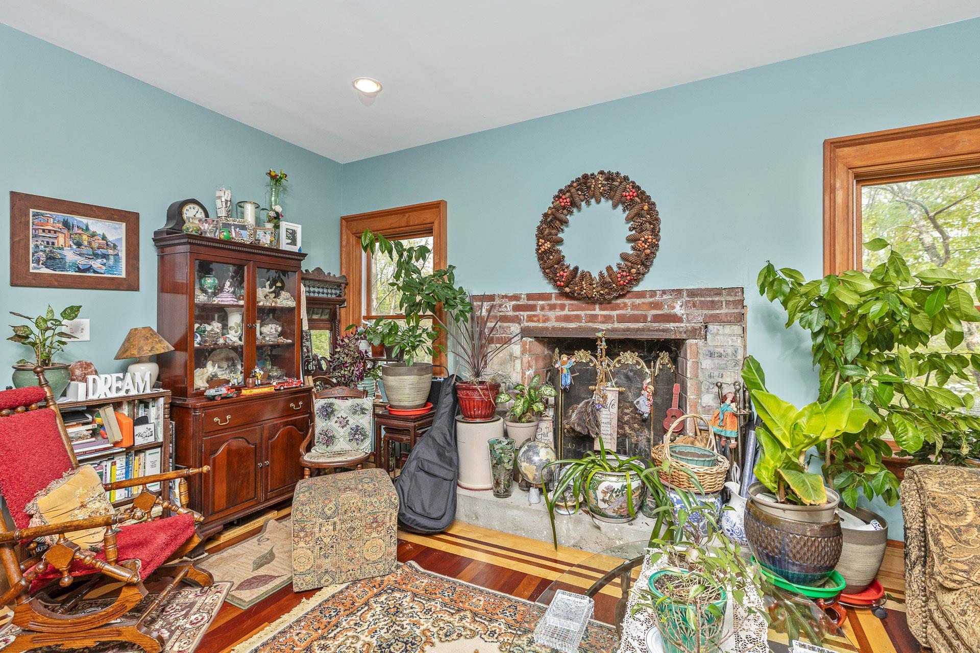 Single Family Ridgeway  Suffolk County, NY 11733, MLS-845994-15