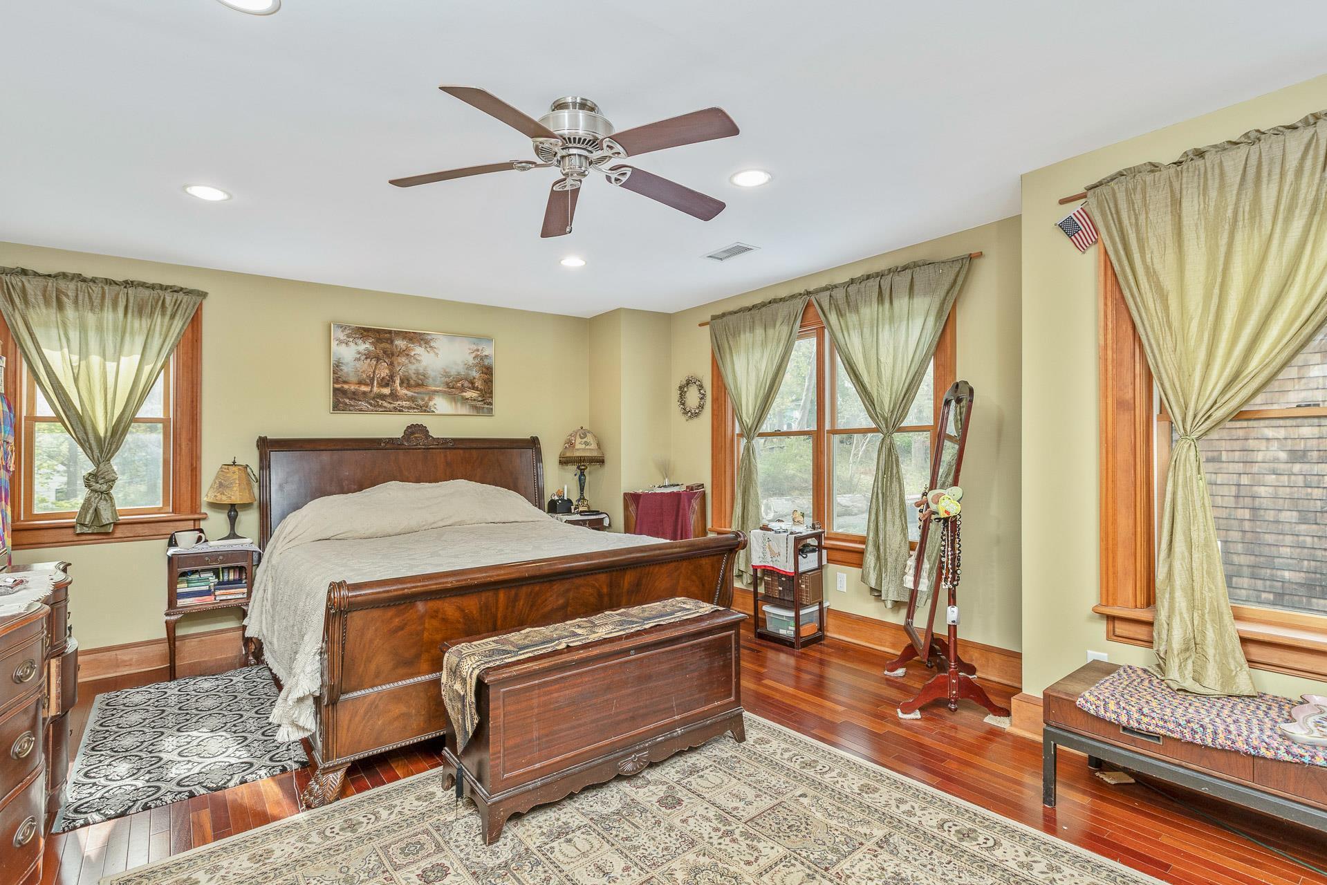 Single Family Ridgeway  Suffolk County, NY 11733, MLS-845994-16
