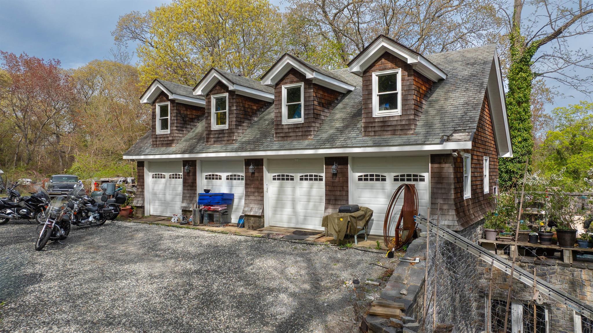 Single Family Ridgeway  Suffolk County, NY 11733, MLS-845994-3