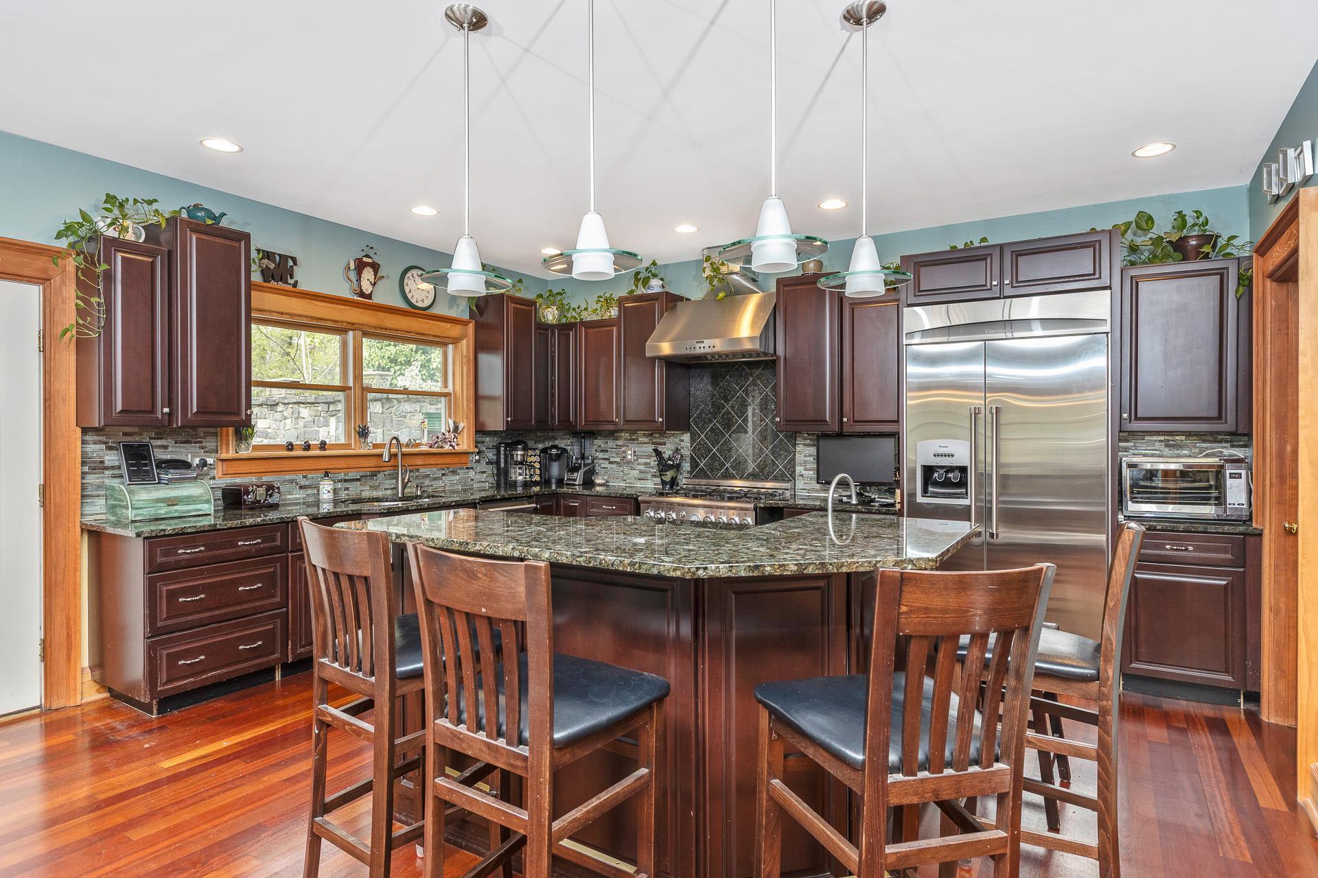 Single Family Ridgeway  Suffolk County, NY 11733, MLS-845994-4