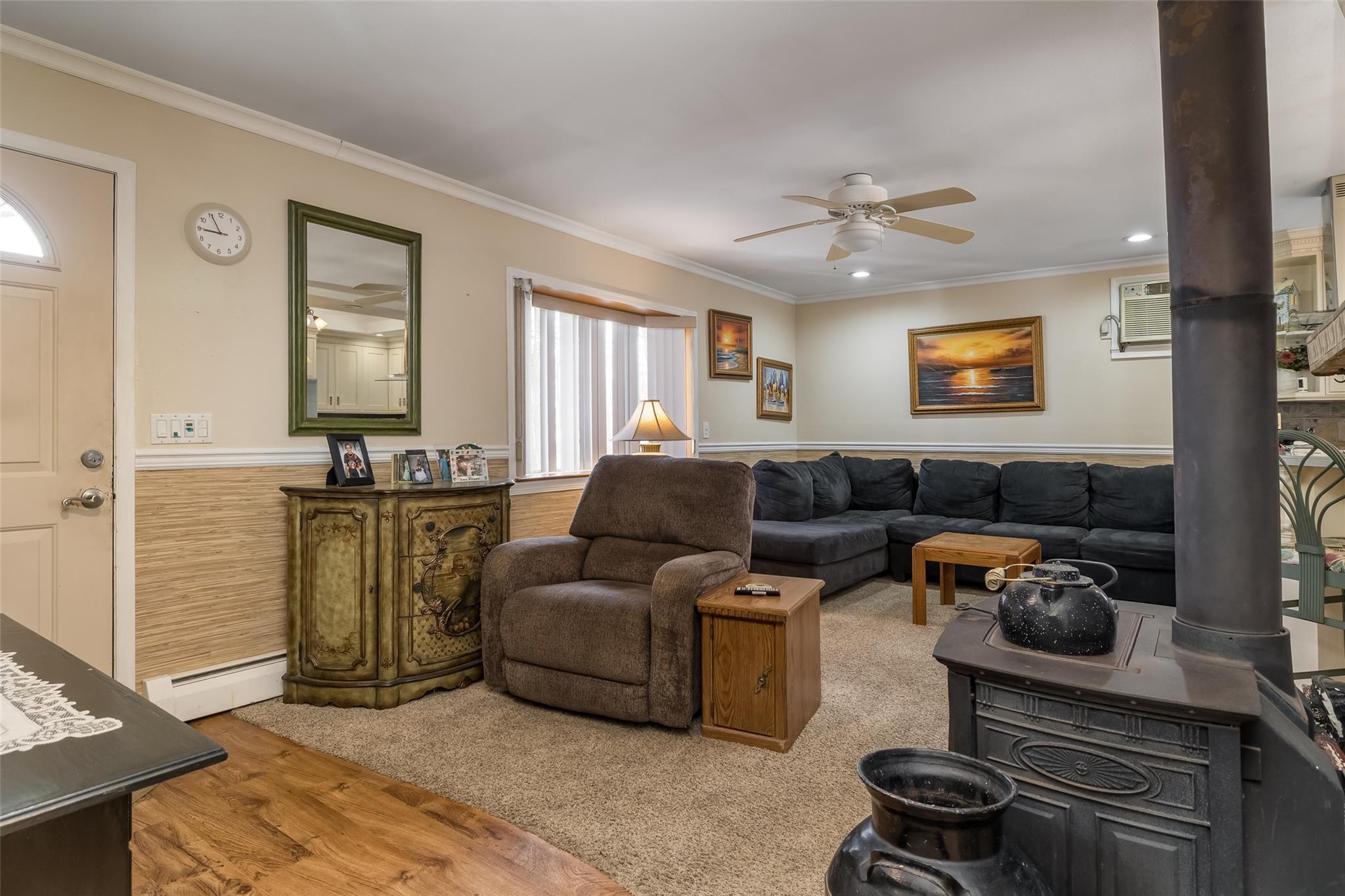 Single Family Grand  Suffolk County, NY 11717, MLS-846002-5