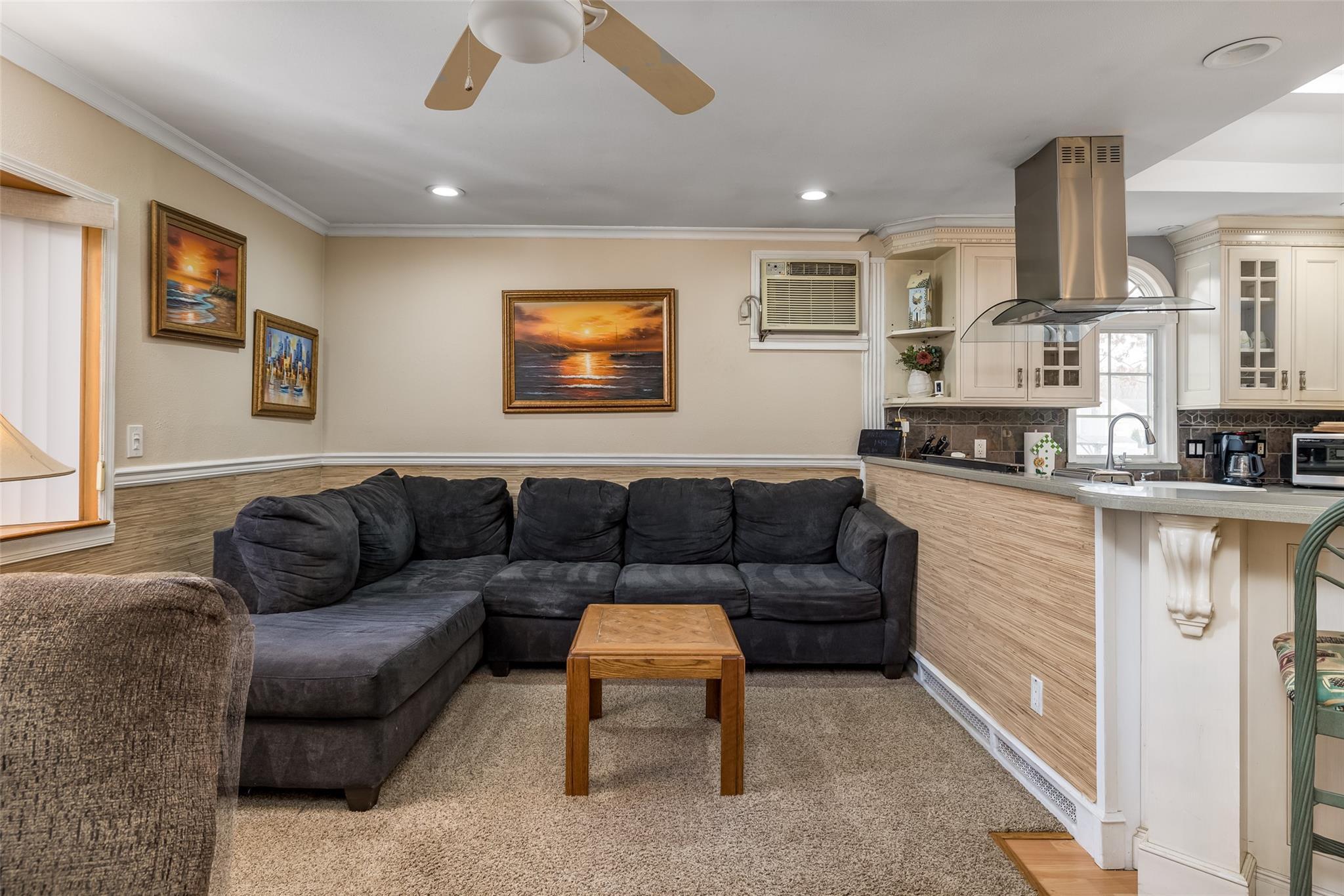 Single Family Grand  Suffolk County, NY 11717, MLS-846002-6