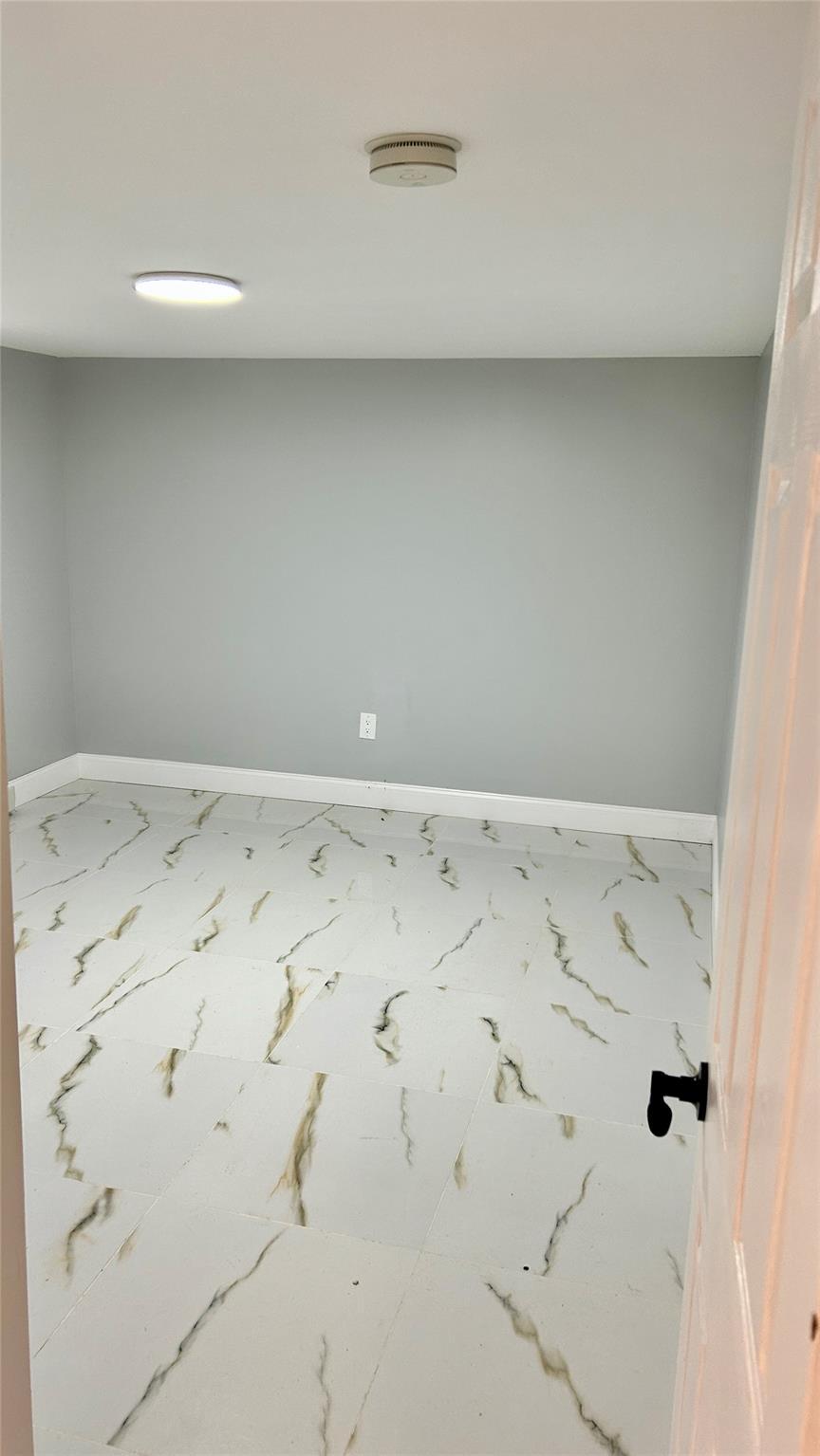 Apartment Street  Queens, NY 11412, MLS-846022-5