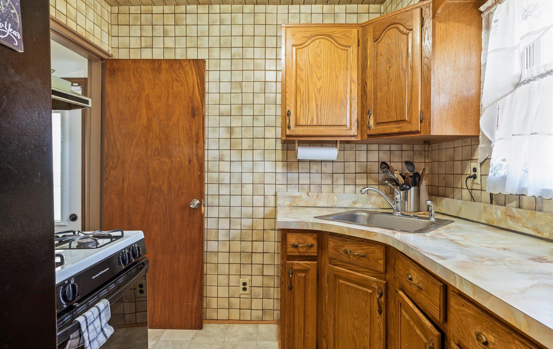 Single Family Fieldmere Street  Nassau County, NY 11003, MLS-846028-5