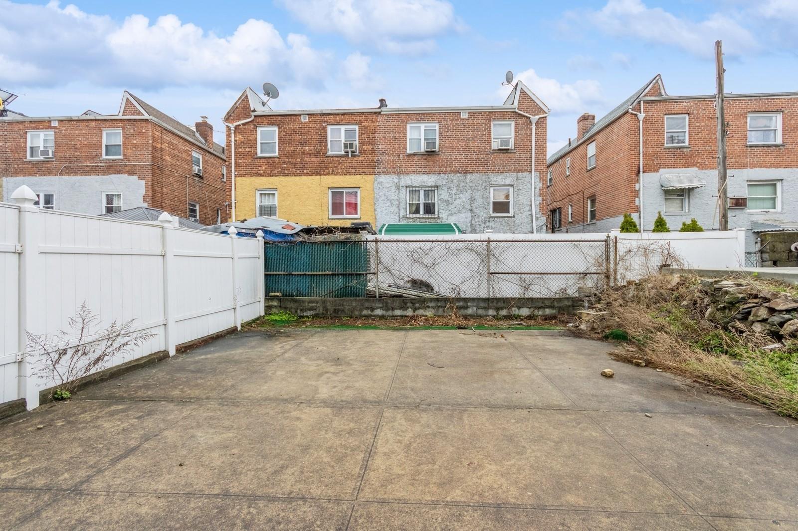 Single Family Grace  Bronx, NY 10466, MLS-846039-39