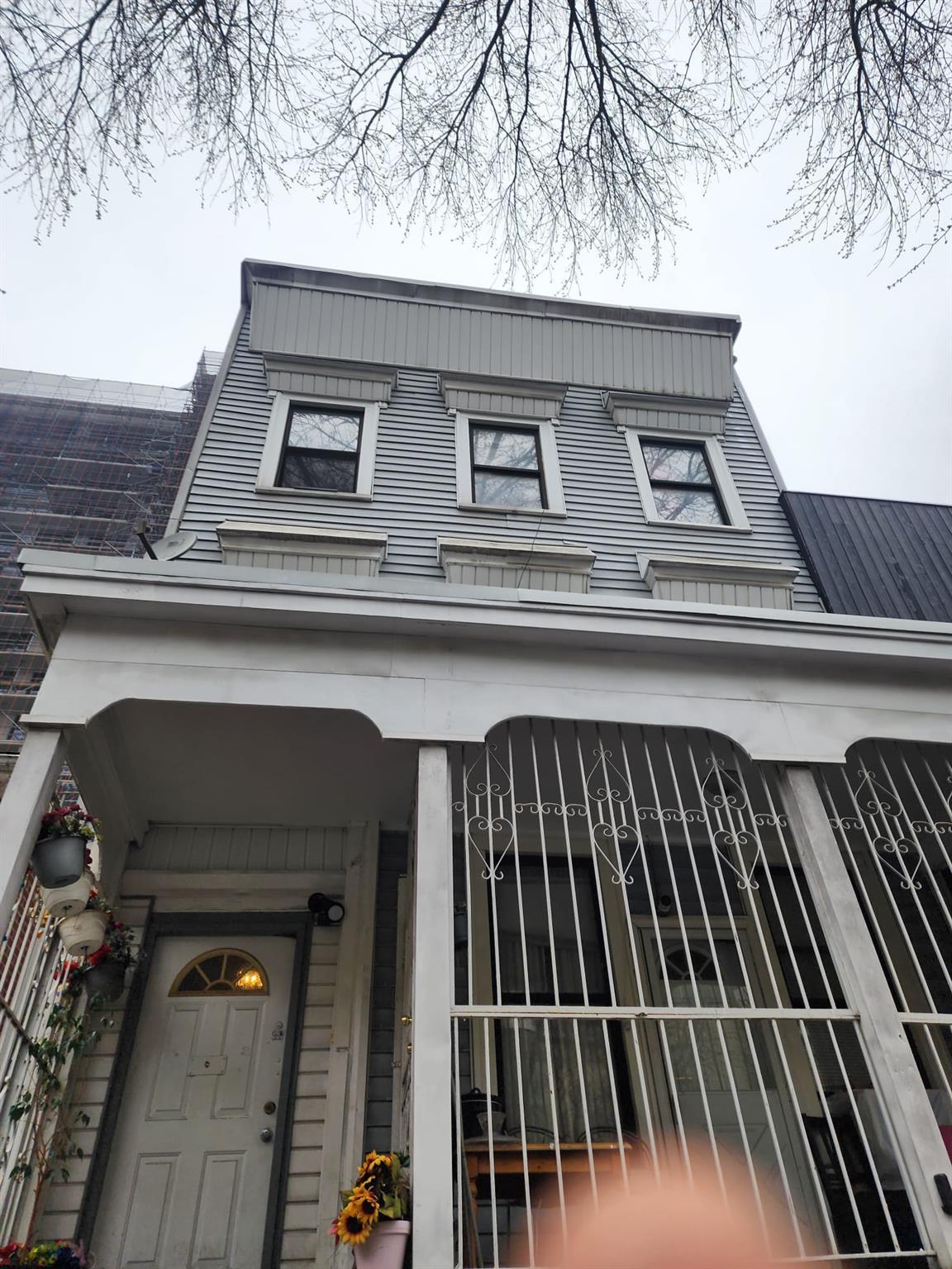Single Family Pacific  Brooklyn, NY 11238, MLS-846068-3