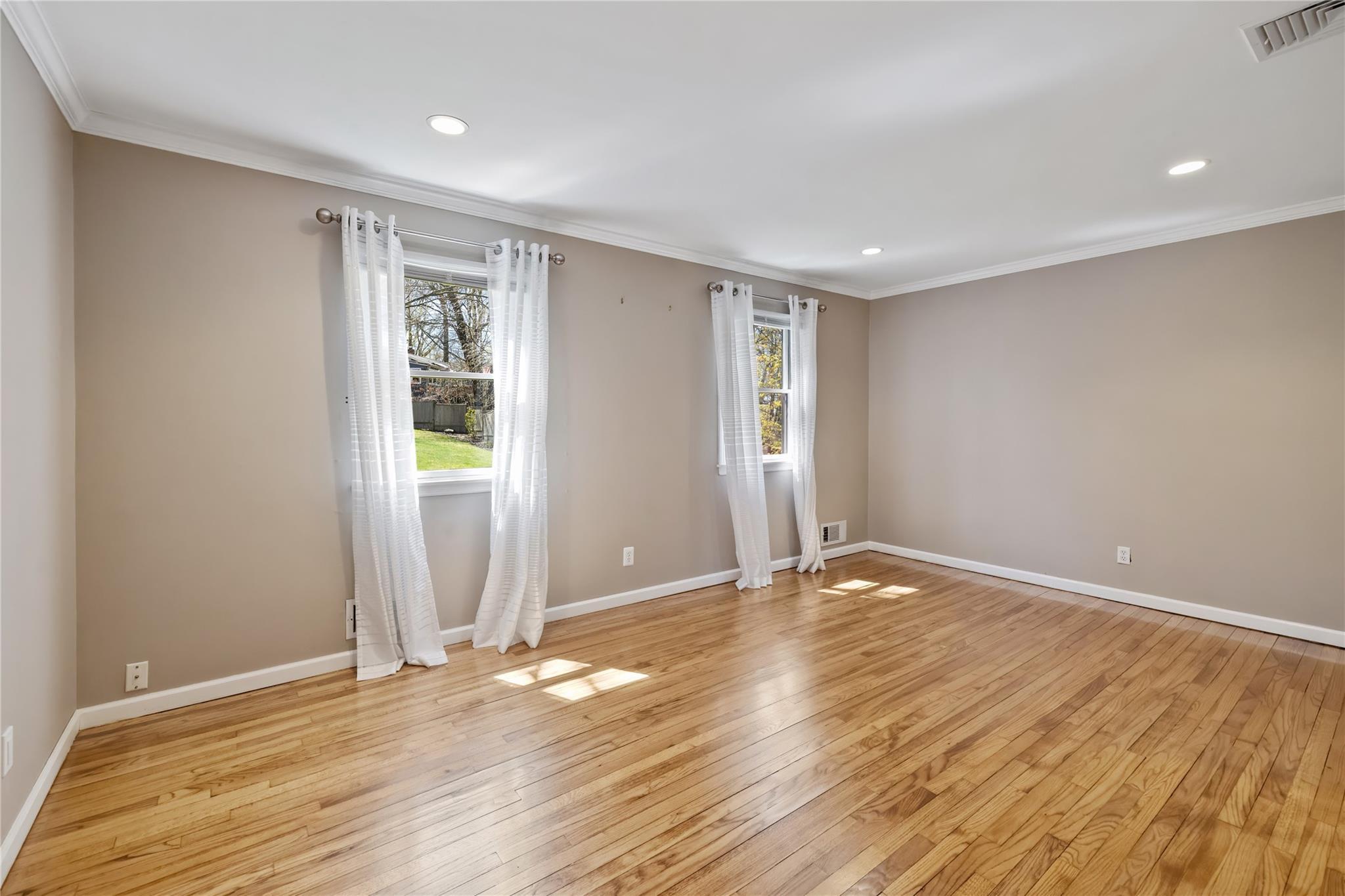 Single Family Oak Tree  Rockland County, NY 10964, MLS-846094-23