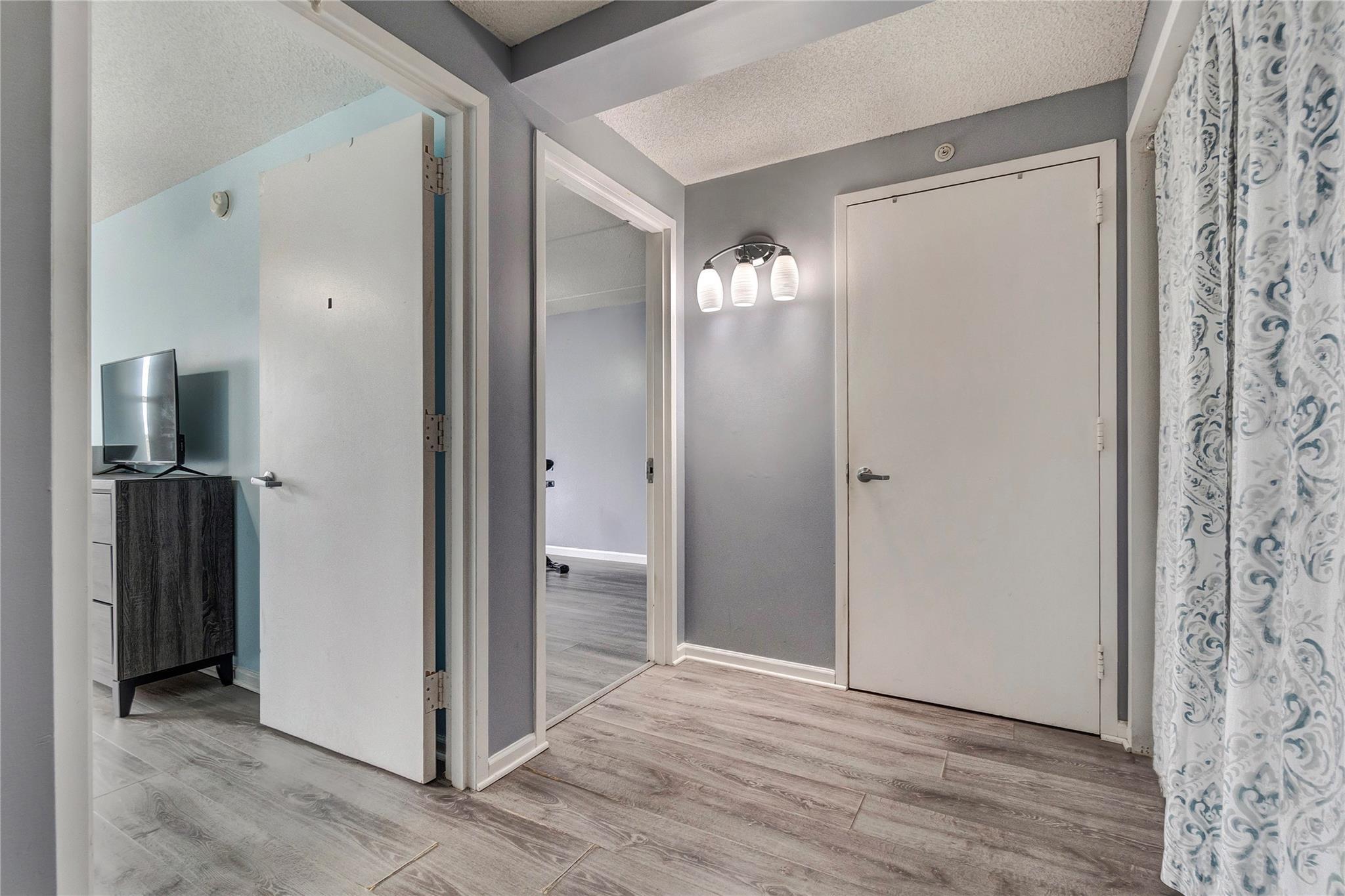 Condo Rockaway Beach  Queens, NY 11693, MLS-846117-13