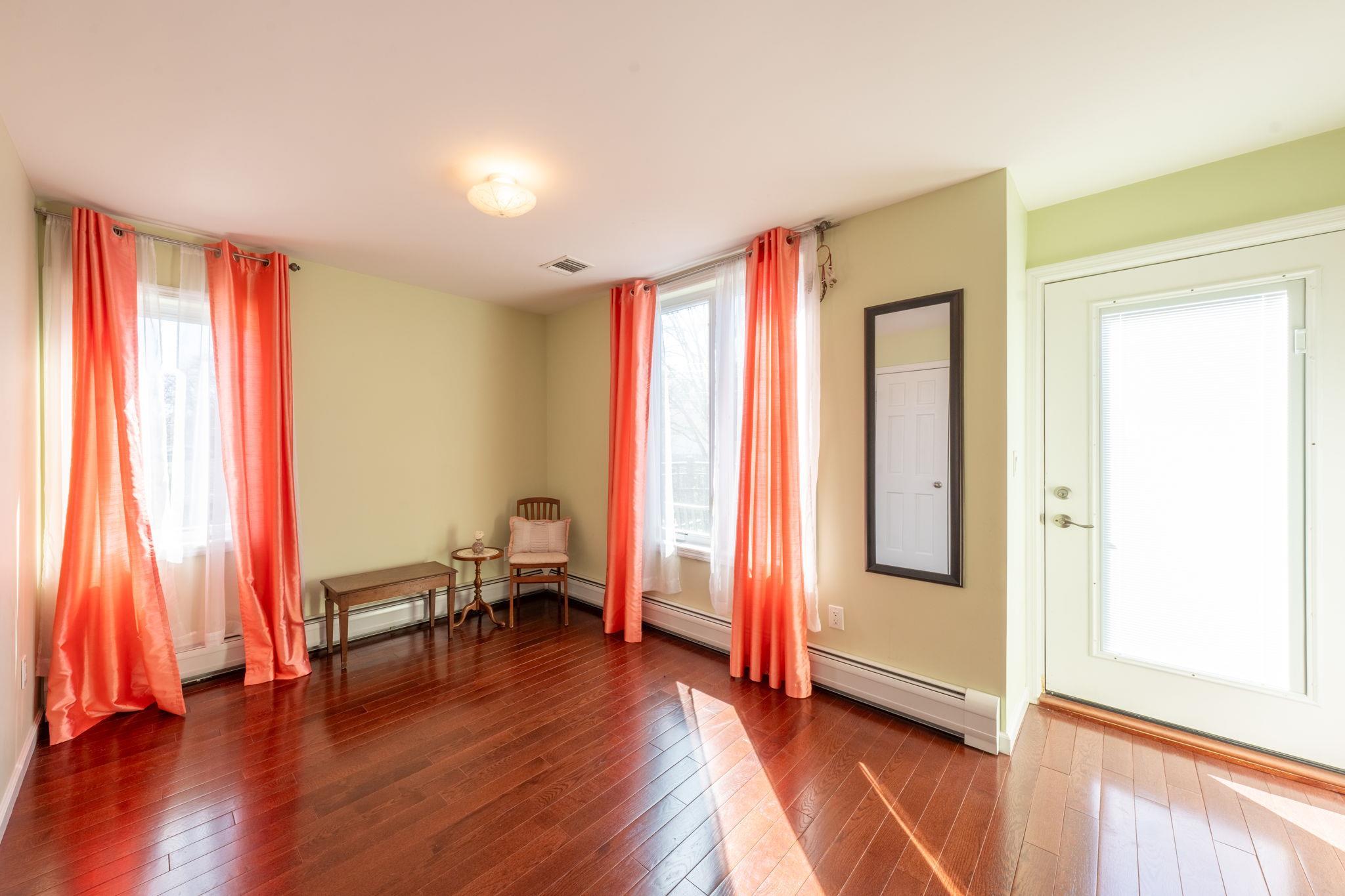 Single Family Collfield  Staten Island, NY 10302, MLS-846133-11
