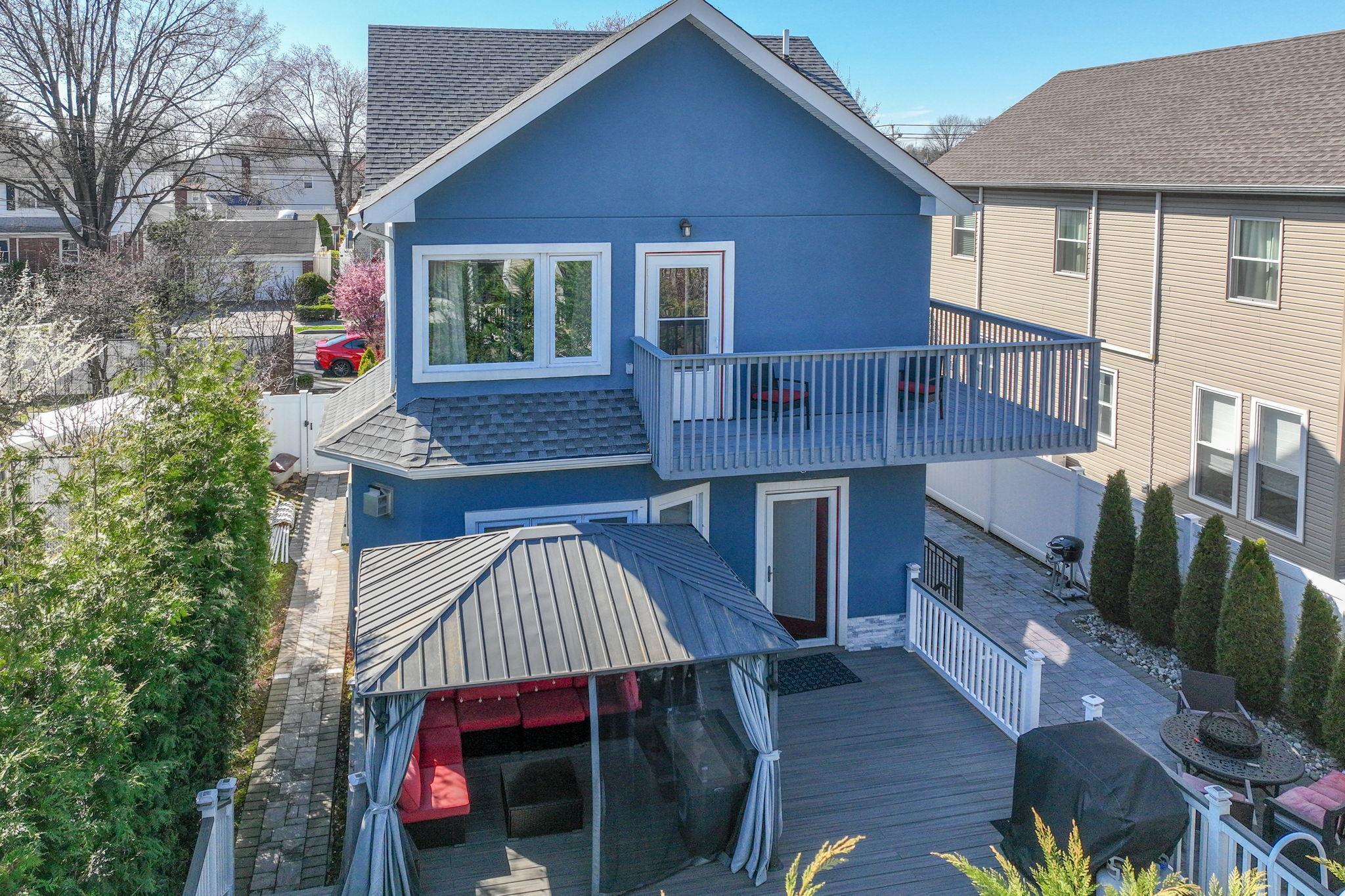 Single Family Collfield  Staten Island, NY 10302, MLS-846133-25