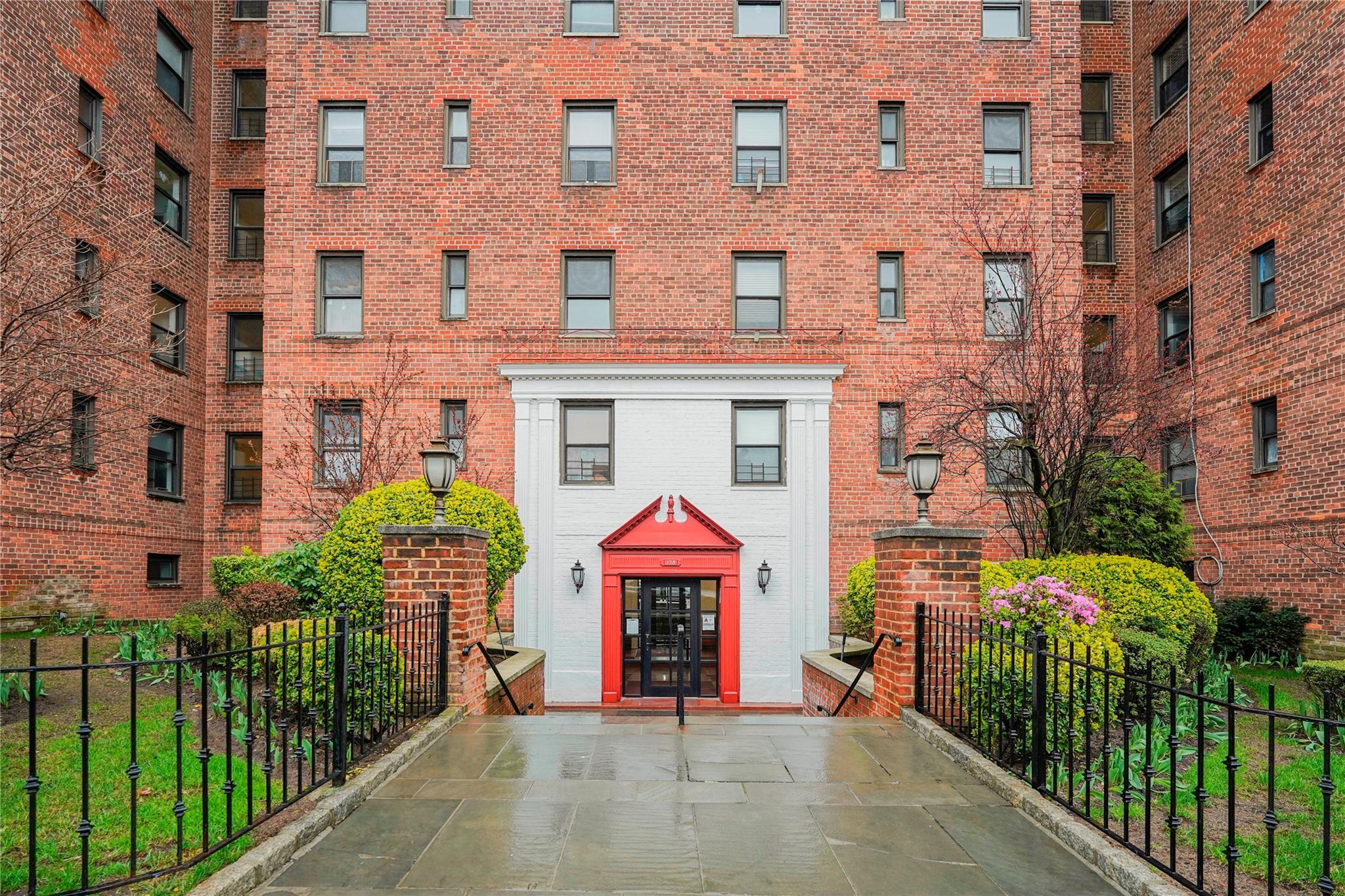 Coop 71st  Brooklyn, NY 11209, MLS-846161-2