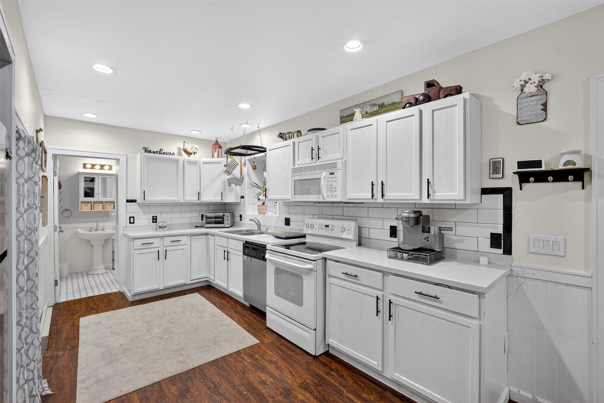 Single Family Tuckers Corners  Ulster County, NY 12528, MLS-846162-28