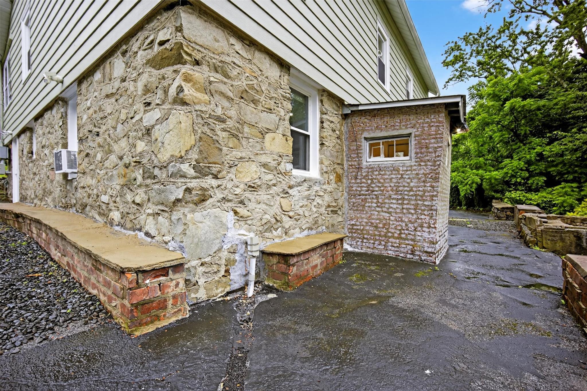 Single Family Tuckers Corners  Ulster County, NY 12528, MLS-846162-33