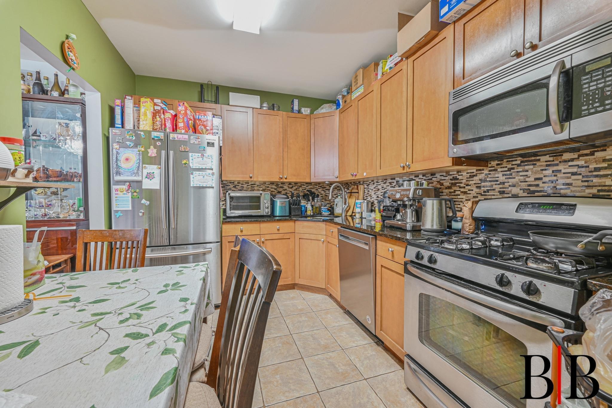 Condo Bergen  Brooklyn, NY 11234, MLS-846177-8