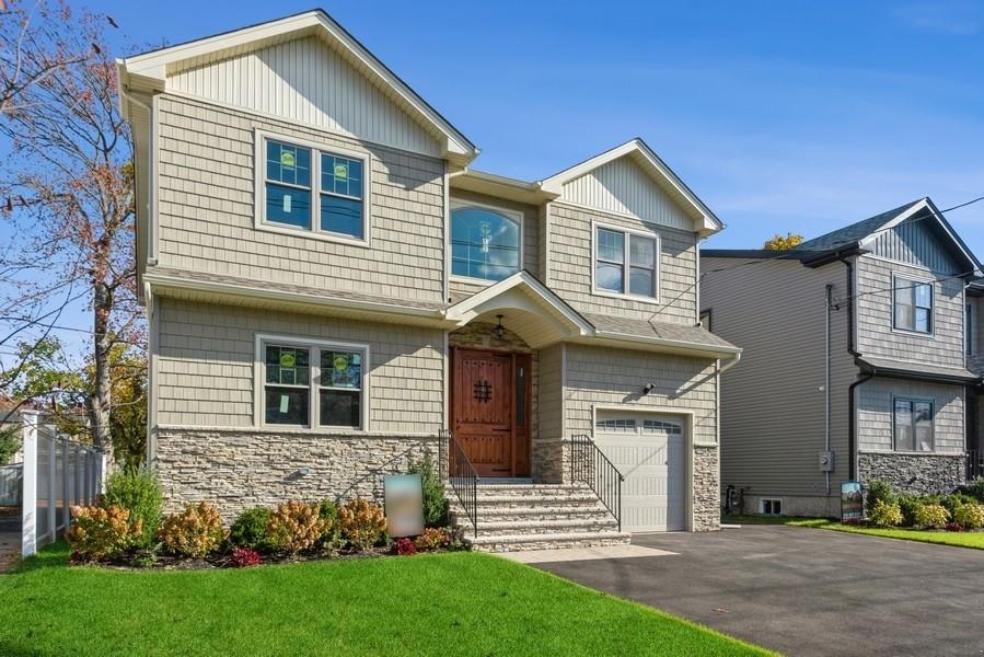 Single Family Hillsboro Ave  Nassau County, NY 11003, MLS-846196-3