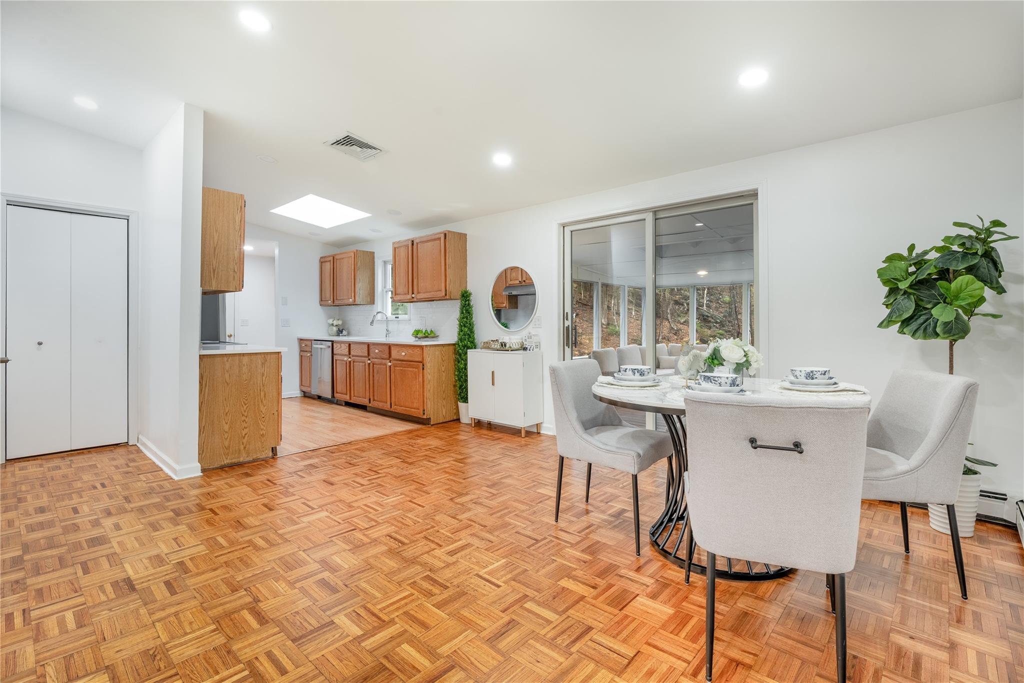 Single Family Colabaugh Pond  Westchester County, NY 10520, MLS-846197-11