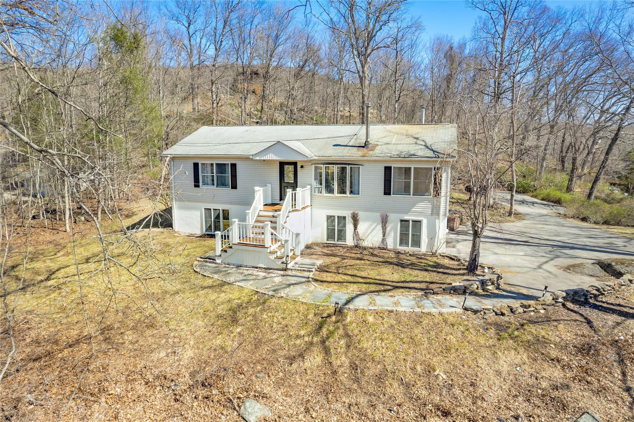 Single Family Colabaugh Pond  Westchester County, NY 10520, MLS-846197-2
