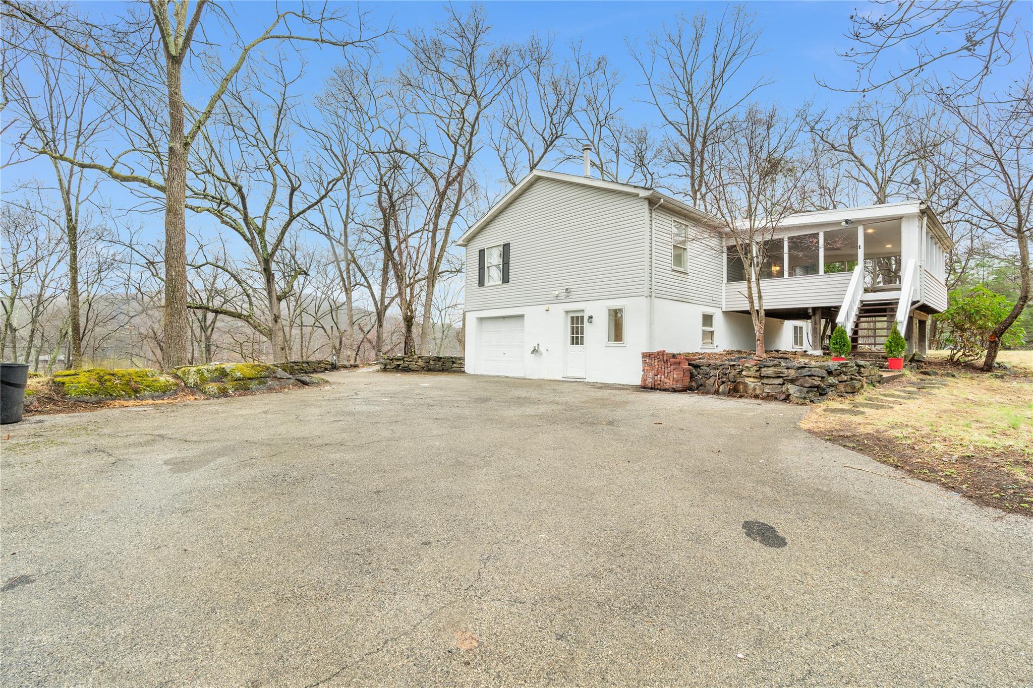 Single Family Colabaugh Pond  Westchester County, NY 10520, MLS-846197-5