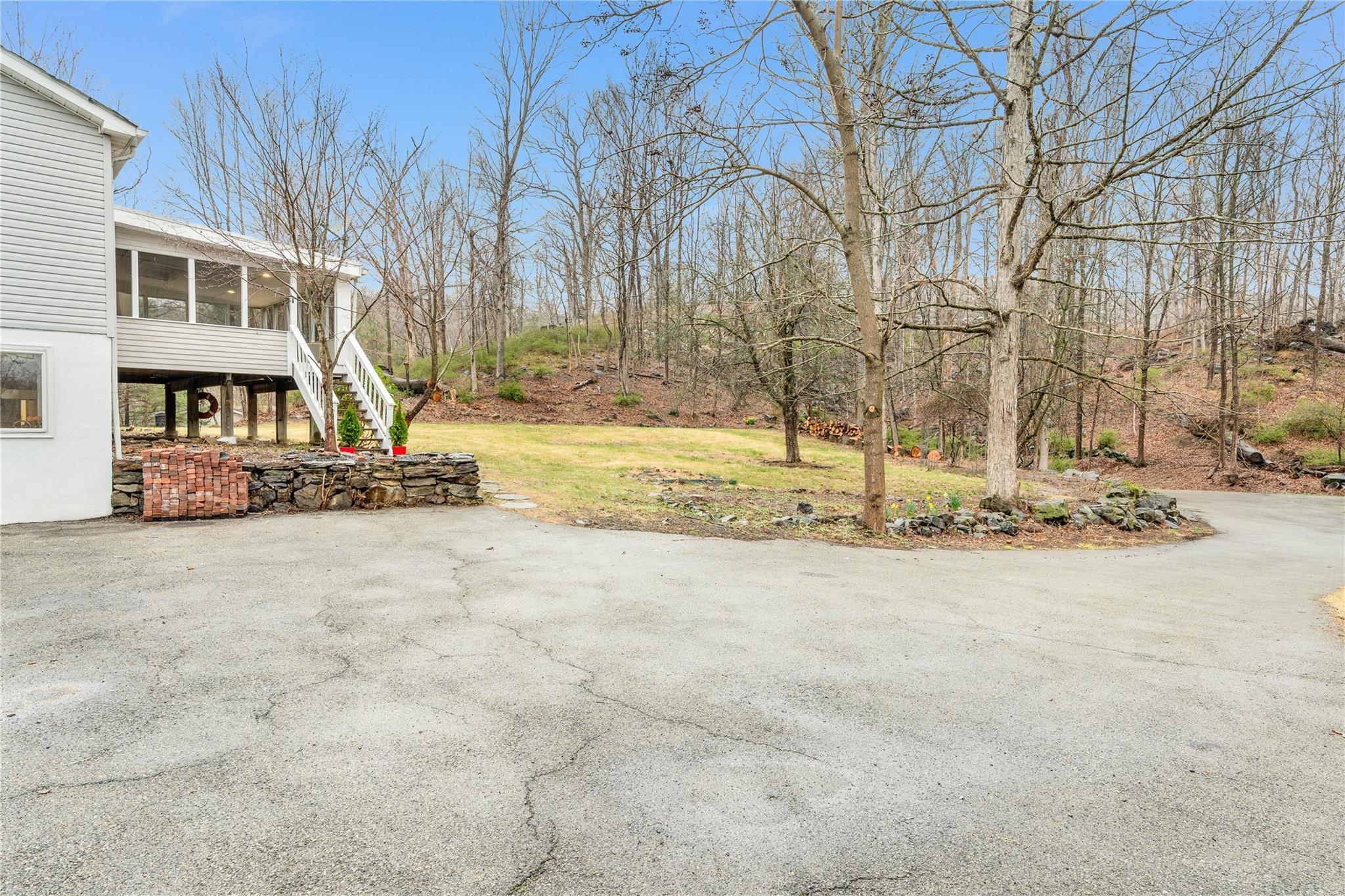 Single Family Colabaugh Pond  Westchester County, NY 10520, MLS-846197-6