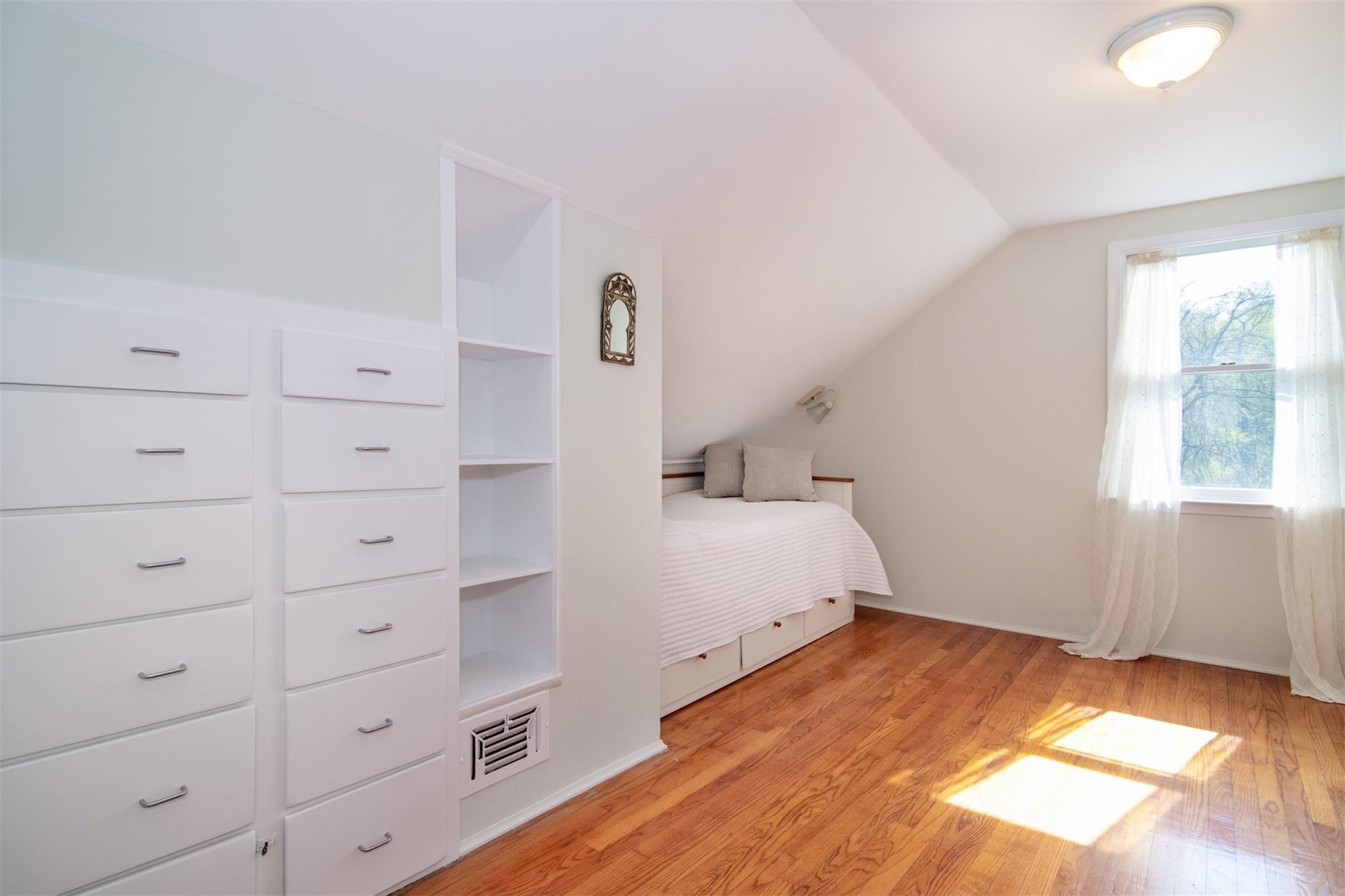 Single Family Marianna  Westchester County, NY 10706, MLS-846199-16