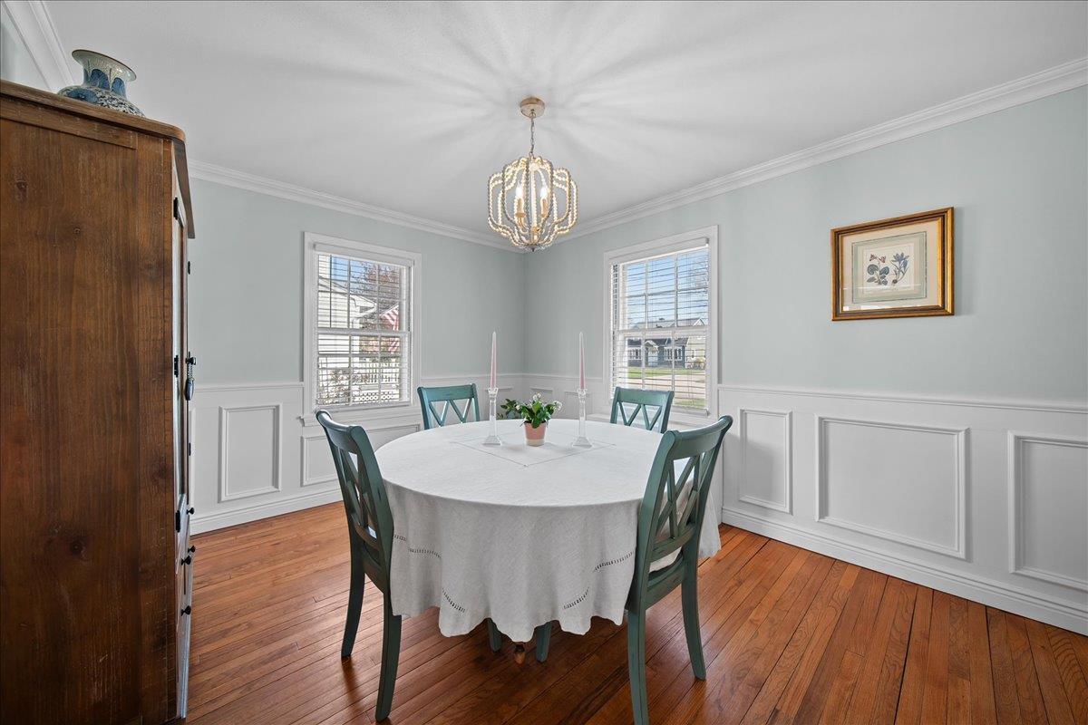 Single Family Seafield  Suffolk County, NY 11706, MLS-846209-12