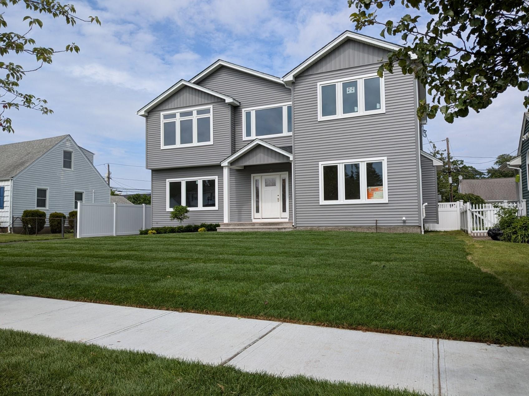 Single Family Logan  Nassau County, NY 11793, MLS-846239-2