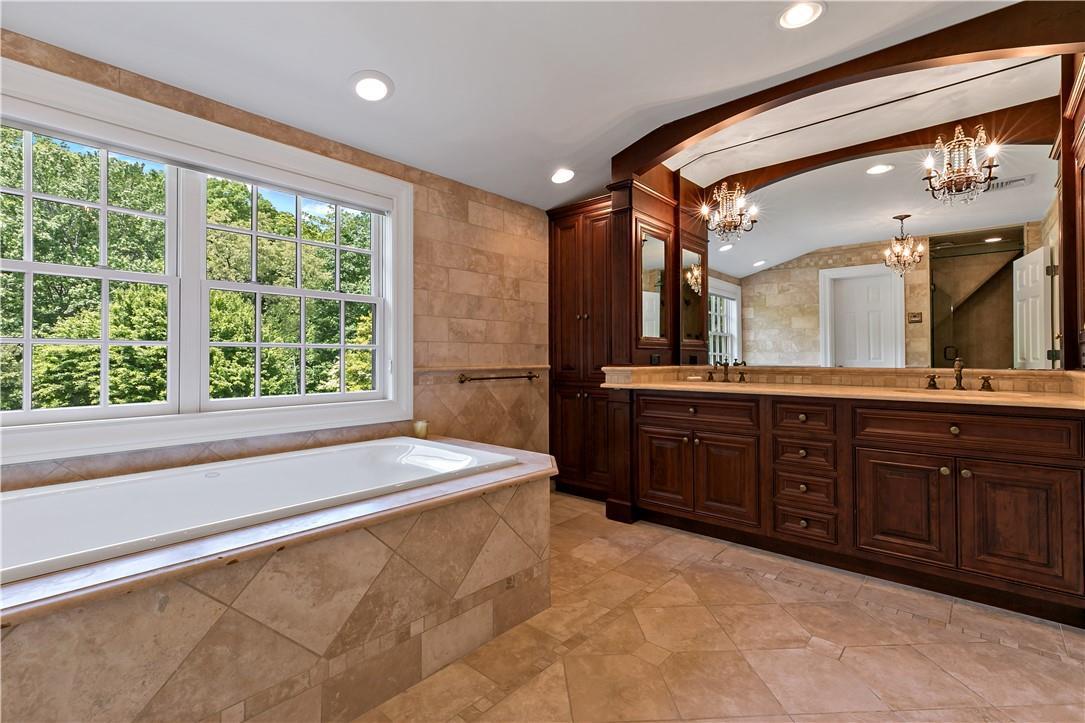 Single Family Haights Cross  Westchester County, NY 10514, MLS-846261-20