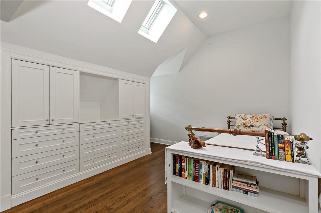 Single Family Haights Cross  Westchester County, NY 10514, MLS-846261-23