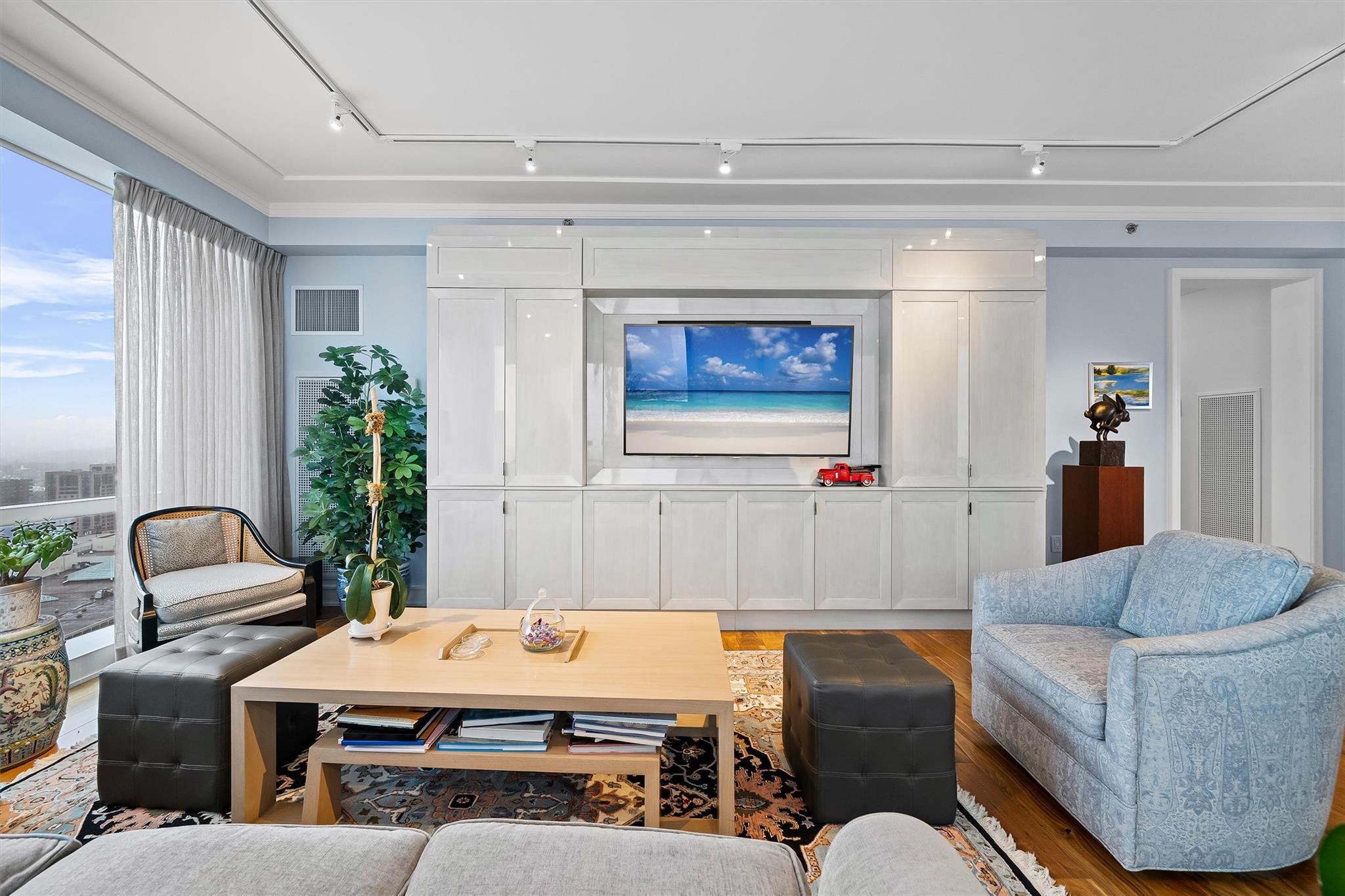 Condo Renaissance  Westchester County, NY 10601, MLS-846266-8
