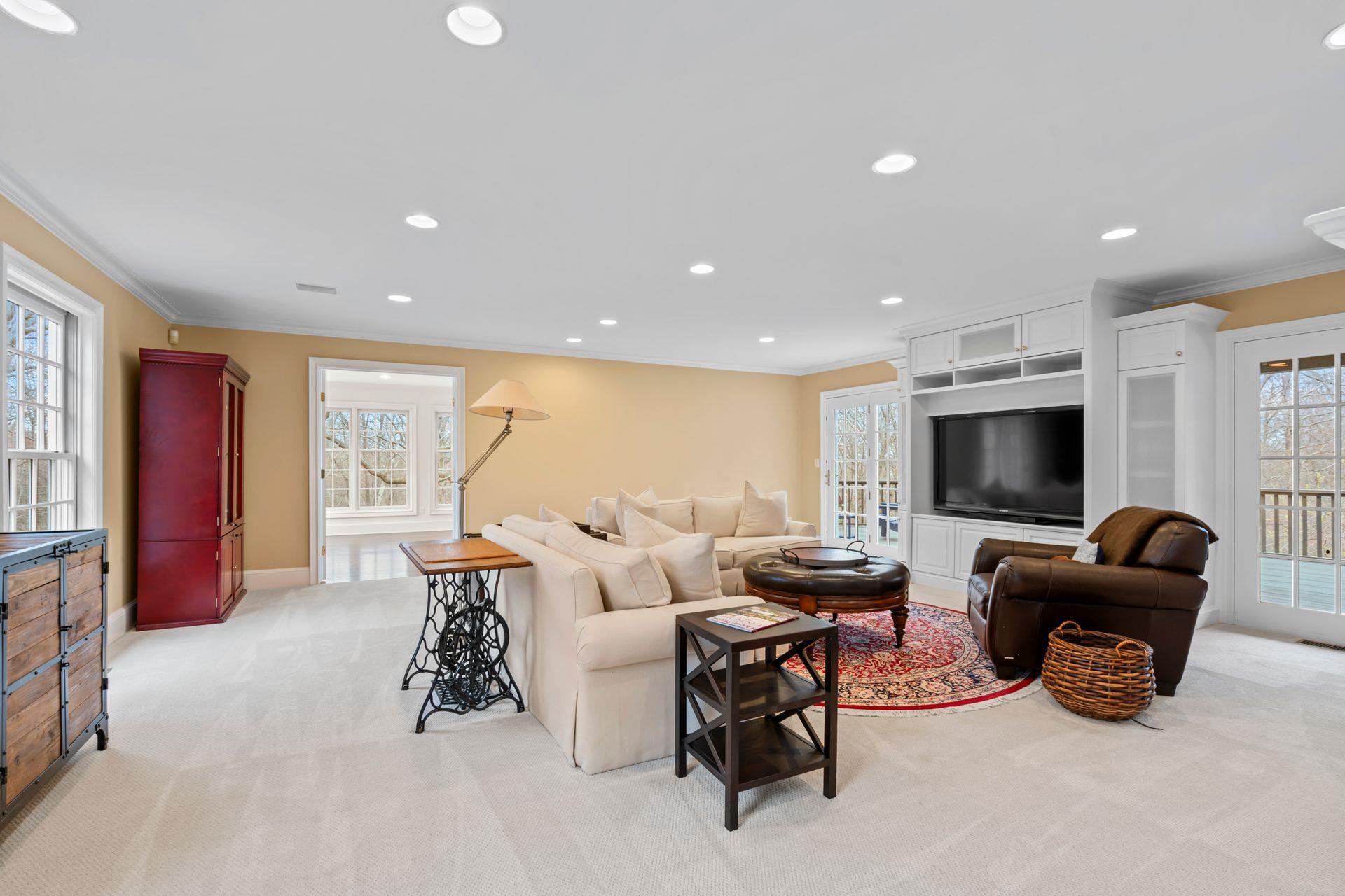 Single Family Oakwood  Suffolk County, NY 11743, MLS-846285-13
