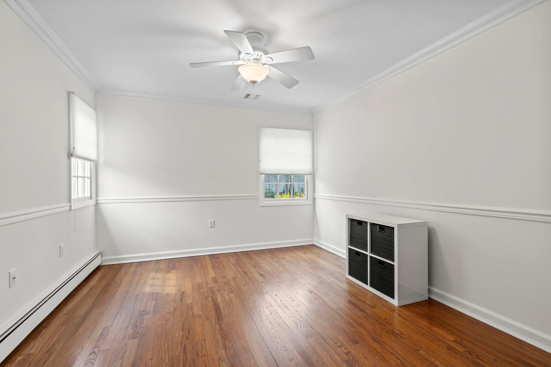 Single Family Oakwood  Suffolk County, NY 11743, MLS-846285-17