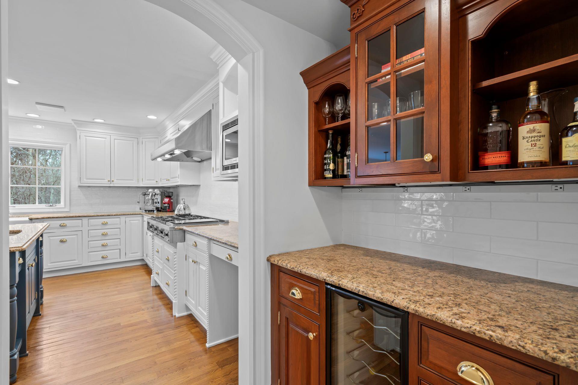 Single Family Oakwood  Suffolk County, NY 11743, MLS-846285-8