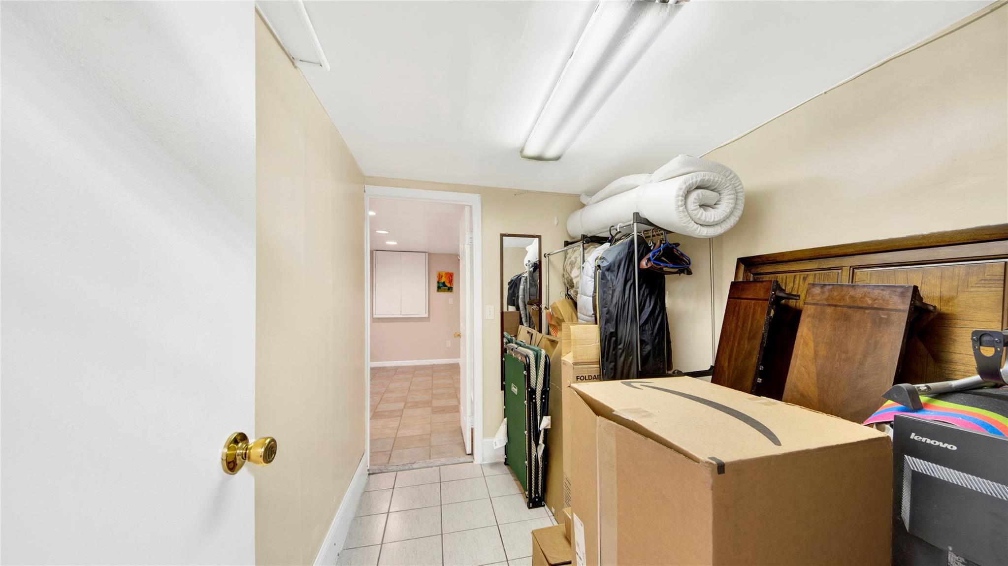 Single Family Heathcote  Westchester County, NY 10710, MLS-846316-23