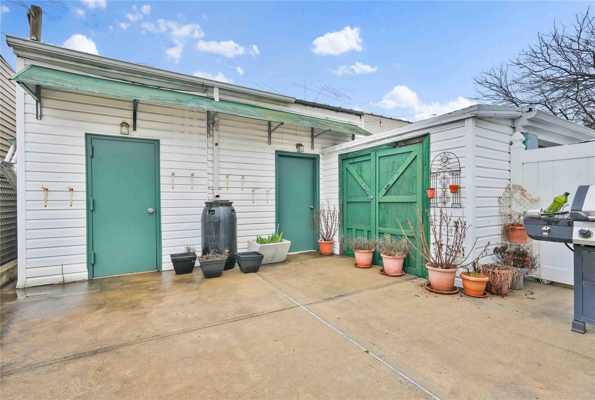 Single Family George  Queens, NY 11385, MLS-846318-18