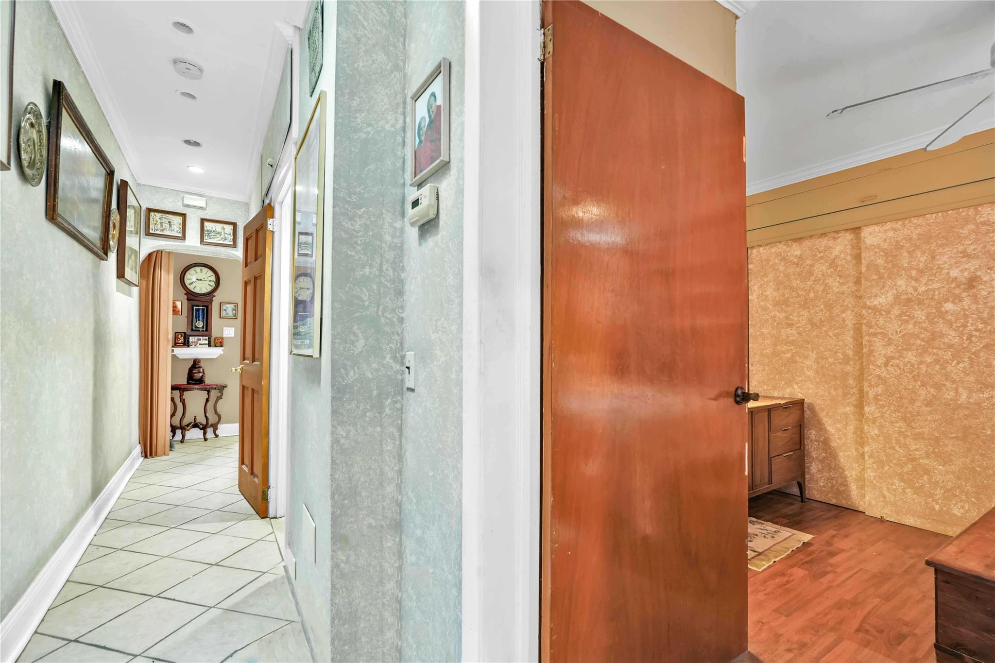 Single Family George  Queens, NY 11385, MLS-846318-3