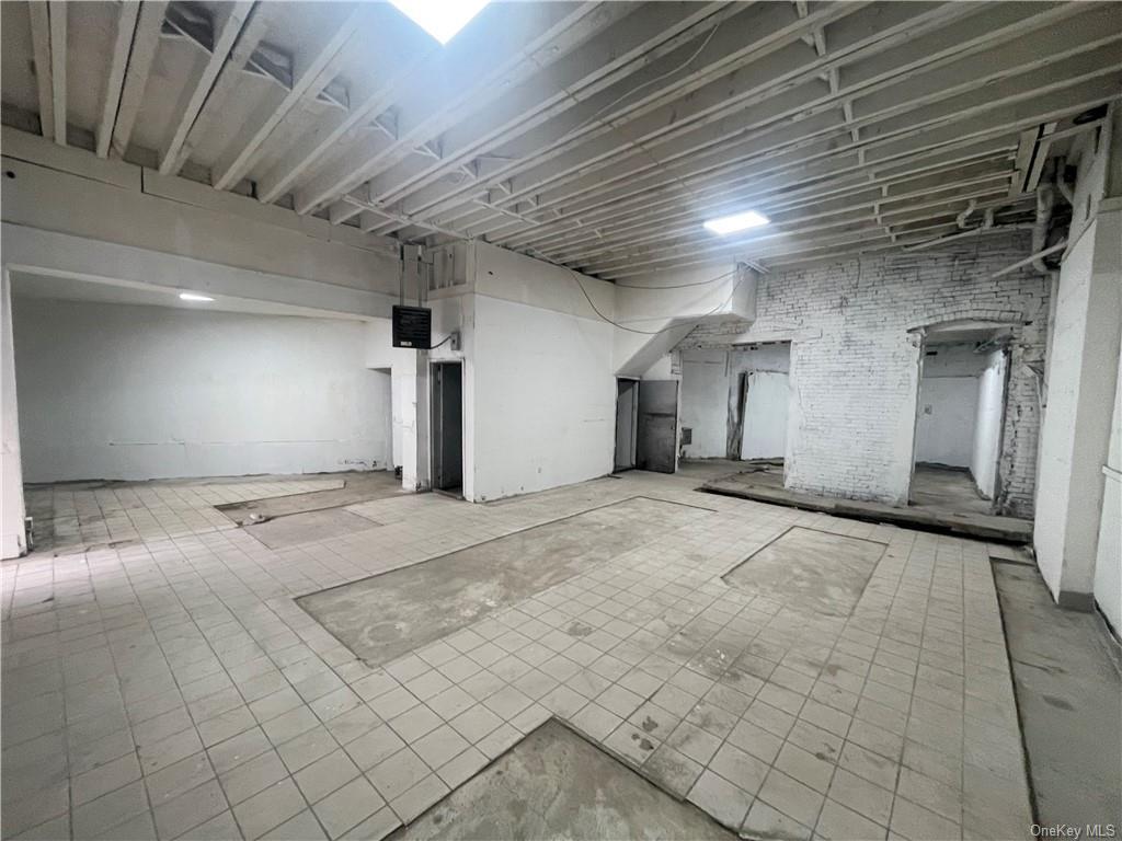 Commercial Sale Westchester  Bronx, NY 10455, MLS-846335-10
