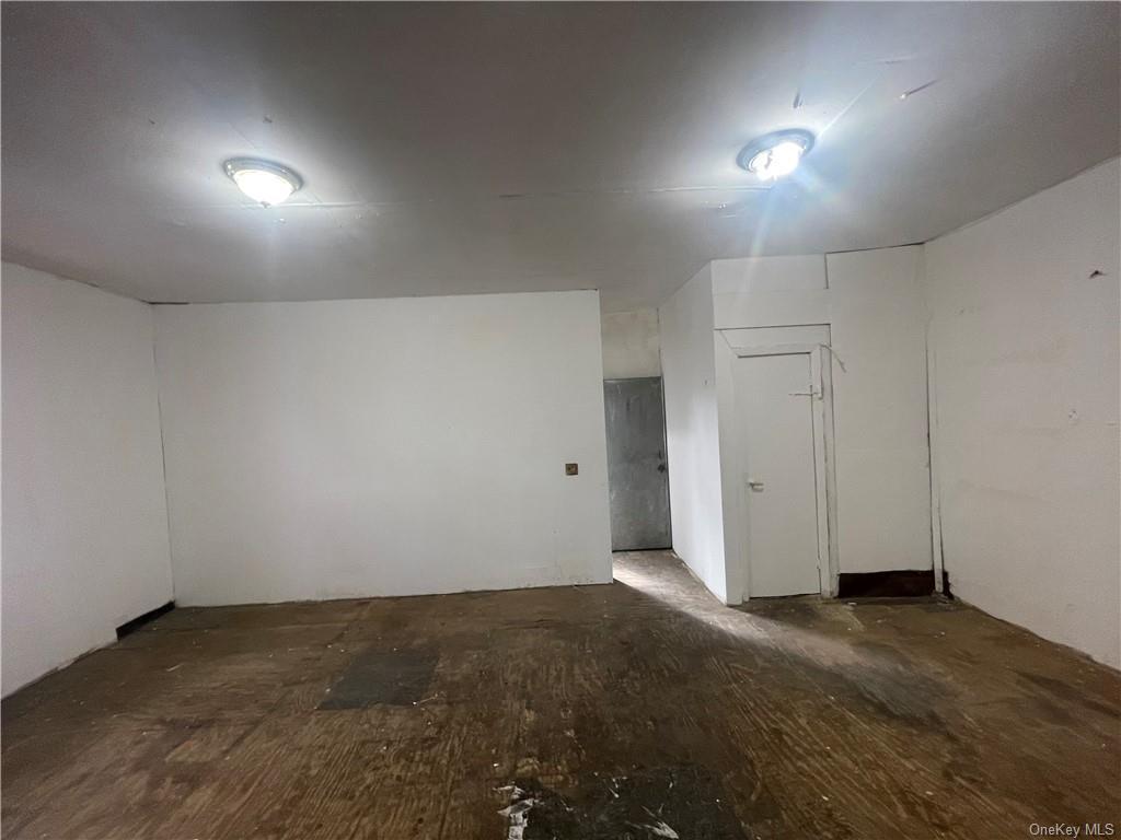 Commercial Sale Westchester  Bronx, NY 10455, MLS-846335-4