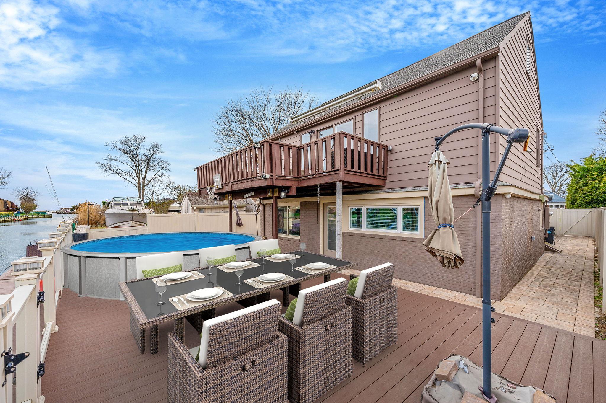 Single Family Baylawn Avenue  Suffolk County, NY 11726, MLS-846343-32