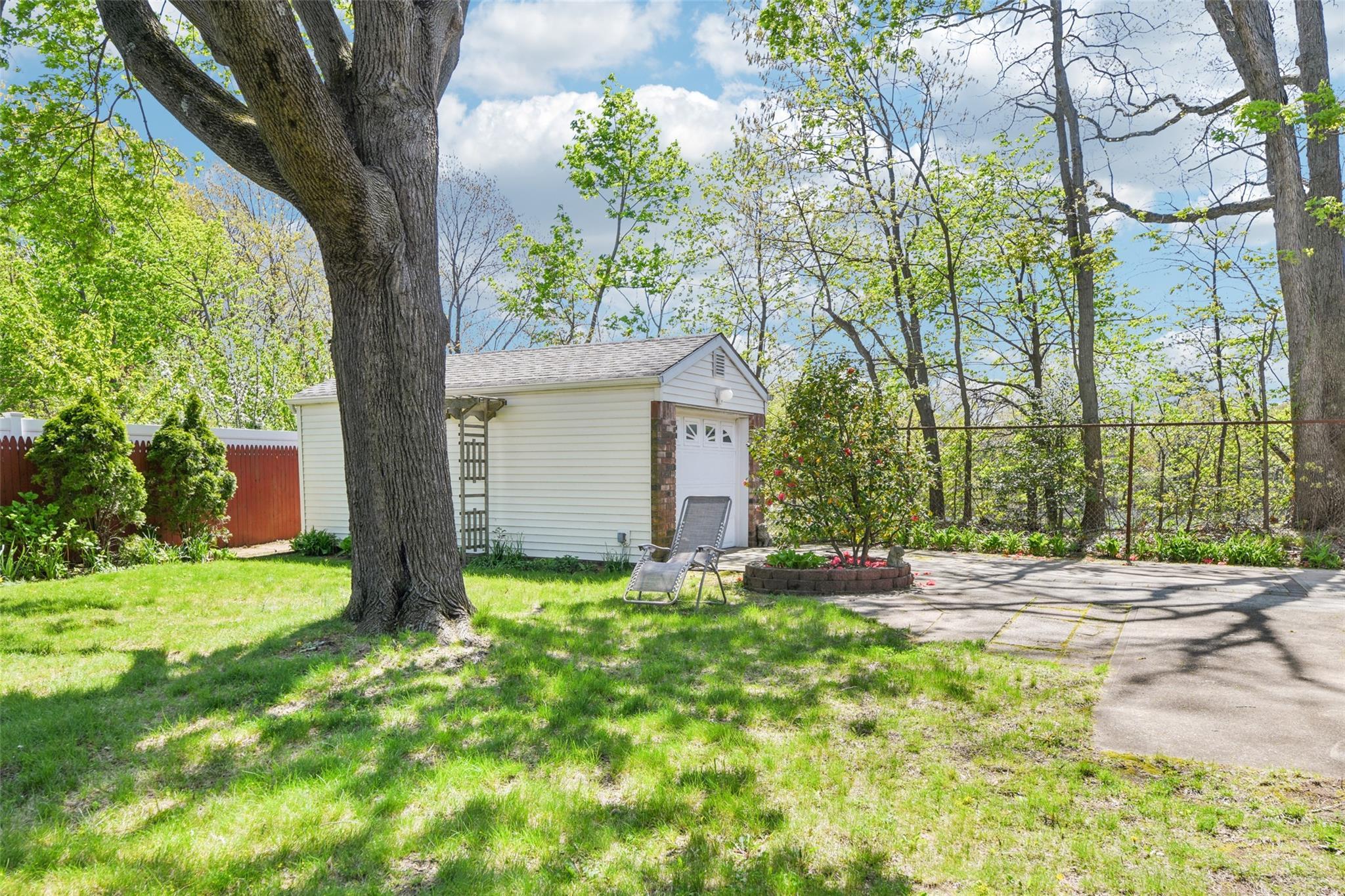 Single Family Catlin  Nassau County, NY 11557, MLS-846402-27