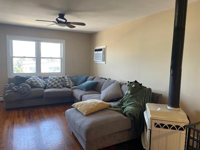 Single Family Shore Walk  Suffolk County, NY 11757, MLS-846412-11