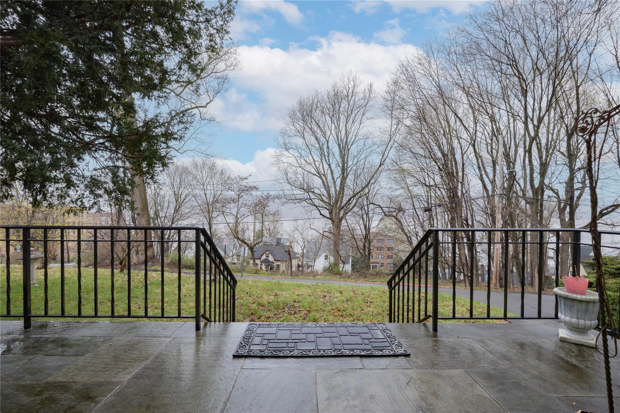 Single Family Aqueduct  Westchester County, NY 10701, MLS-846420-10
