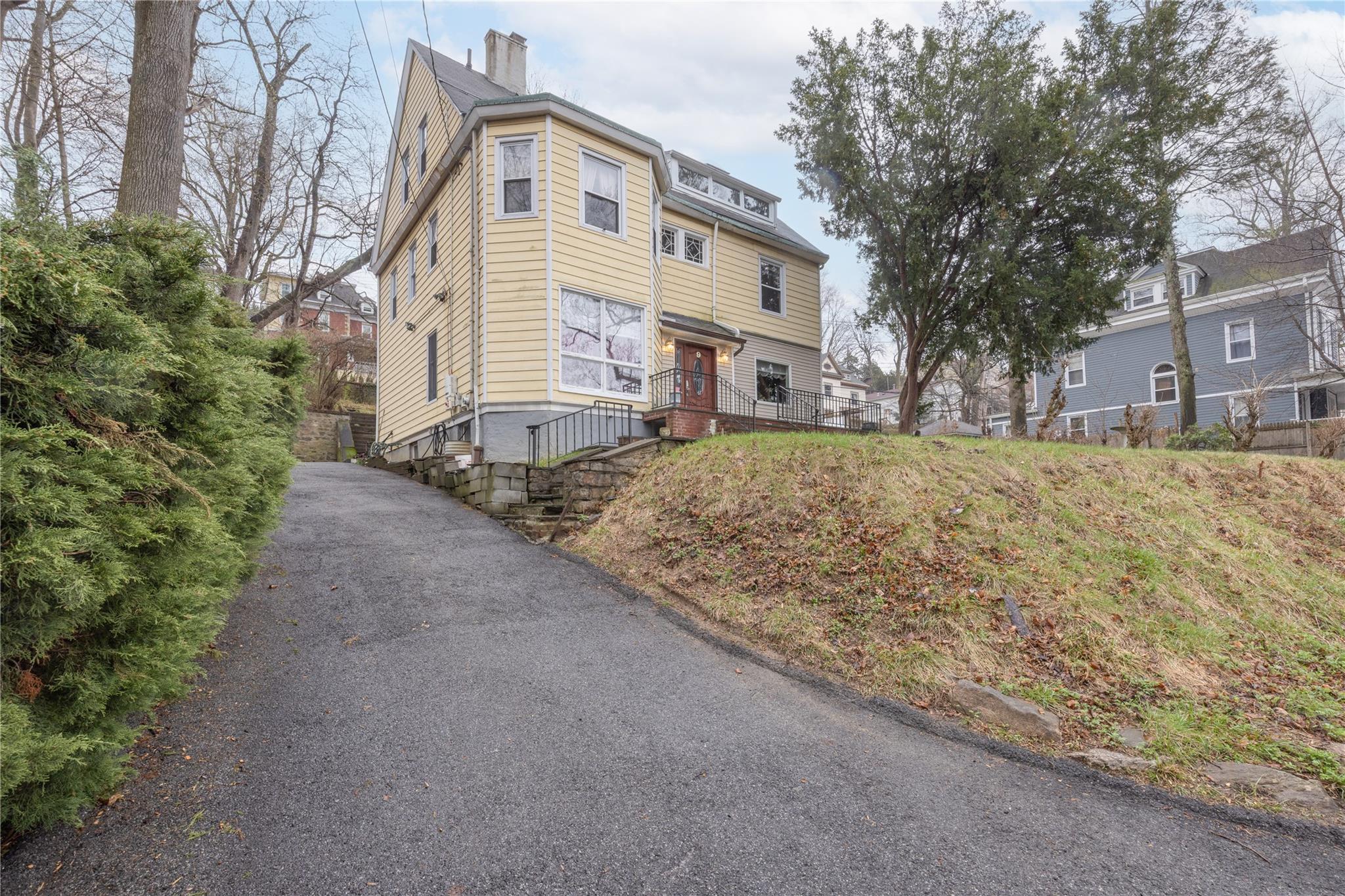 Single Family Aqueduct  Westchester County, NY 10701, MLS-846420-2