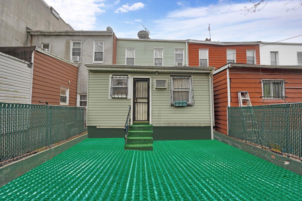 Single Family Chestnut  Brooklyn, NY 11208, MLS-846441-10