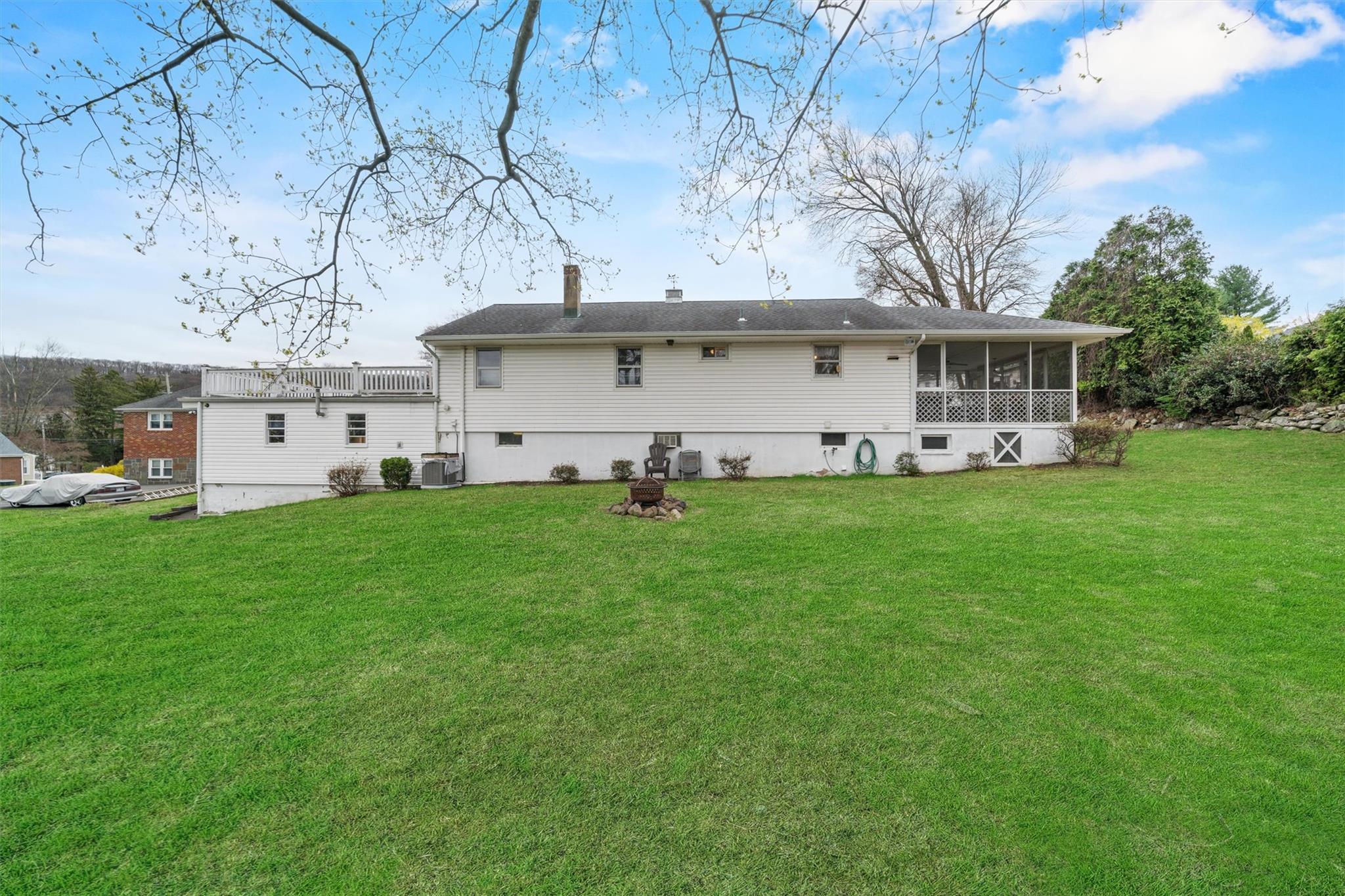 Single Family Ramapo  Rockland County, NY 10923, MLS-846455-23