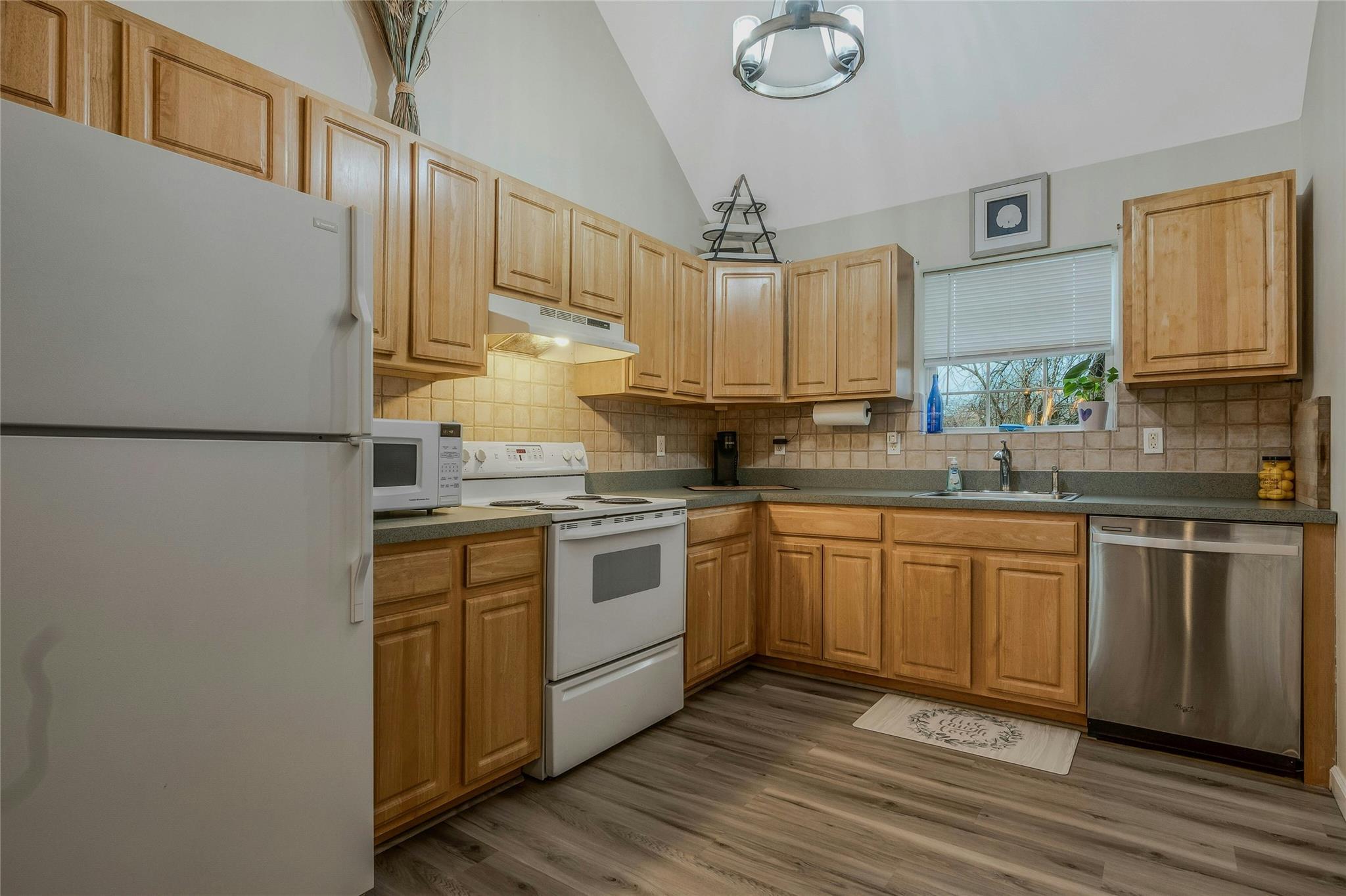 Single Family Shore  Suffolk County, NY 11951, MLS-846499-10