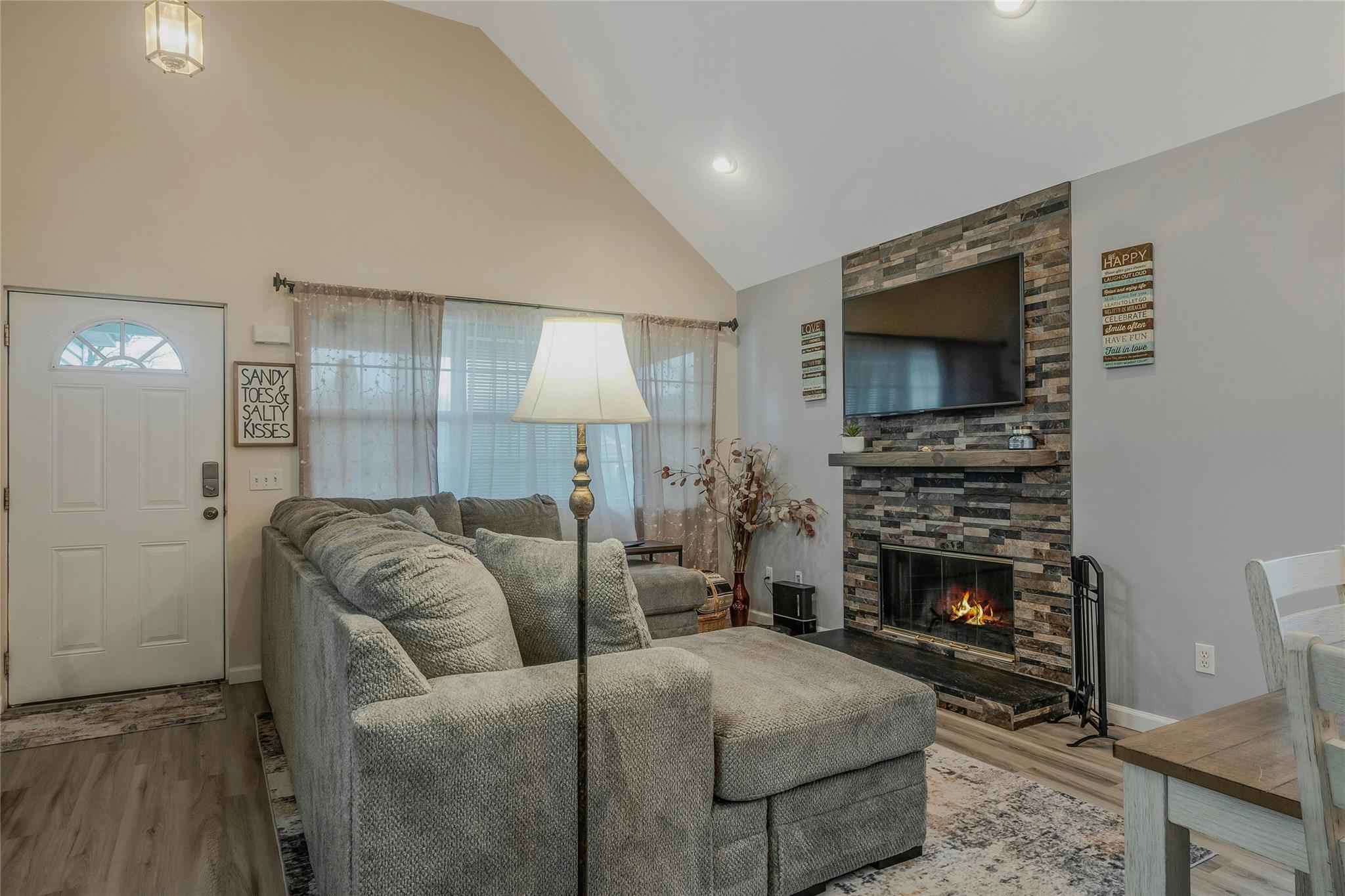 Single Family Shore  Suffolk County, NY 11951, MLS-846499-4