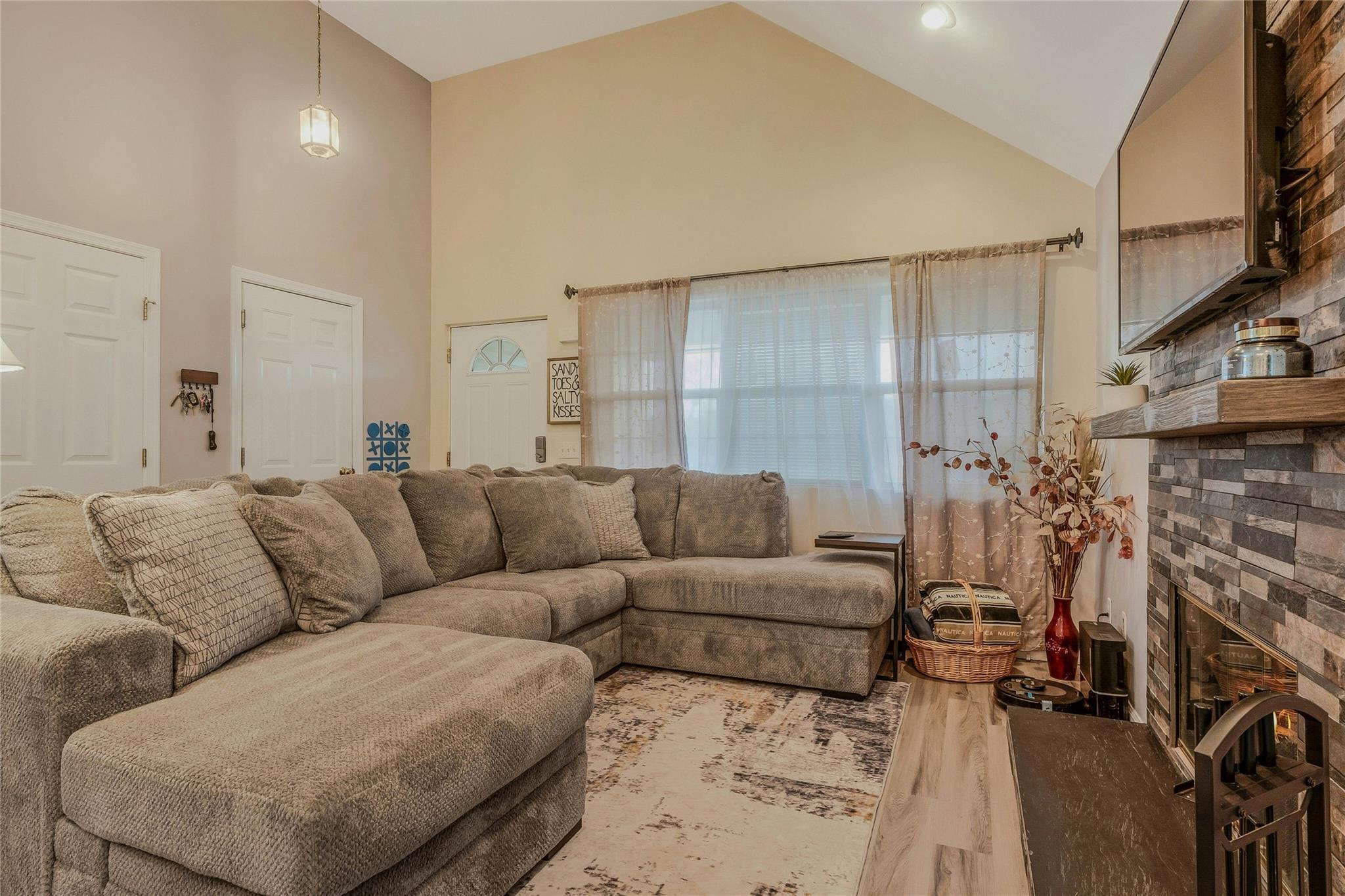 Single Family Shore  Suffolk County, NY 11951, MLS-846499-7